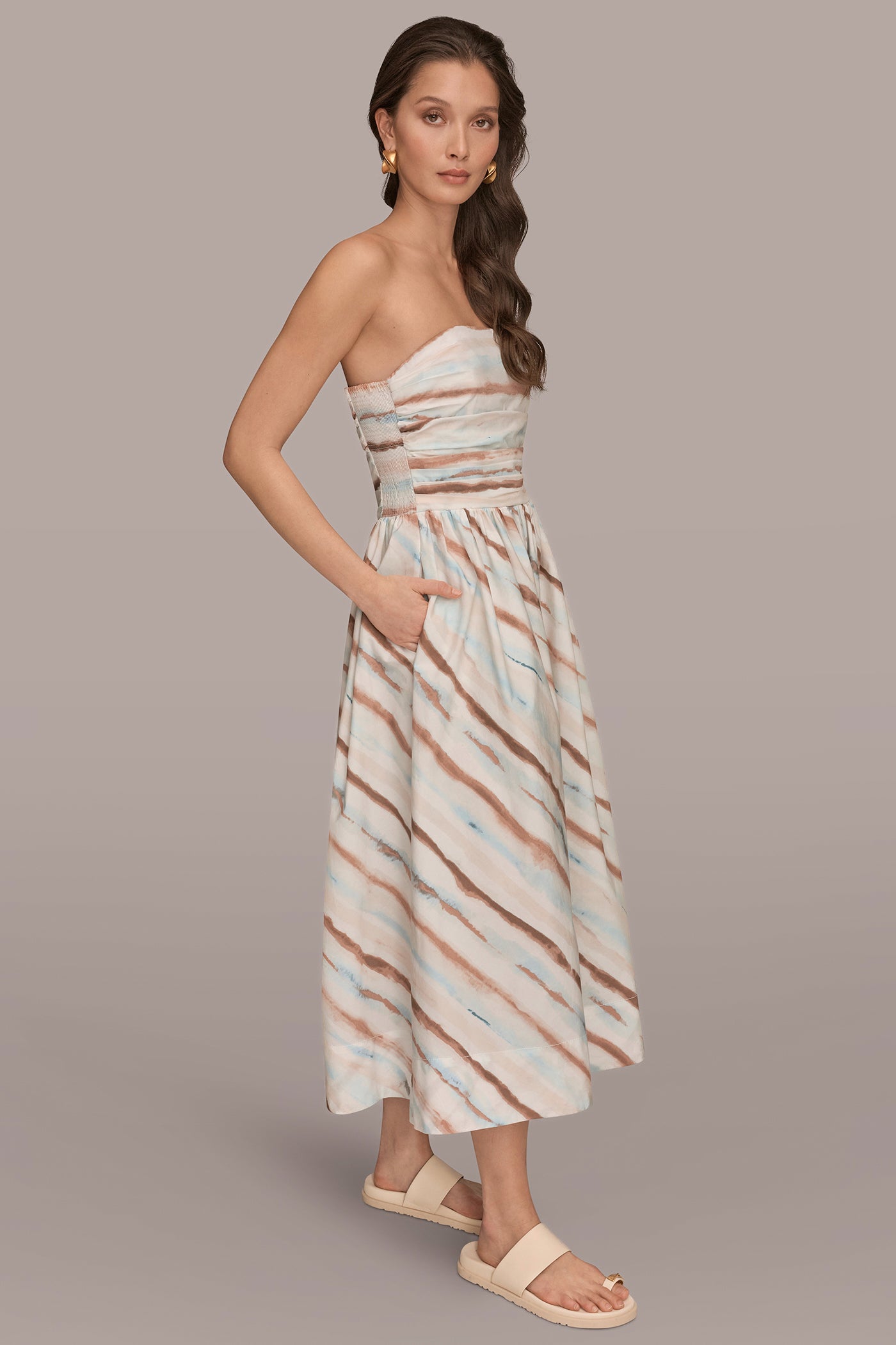 STRETCH COTTON-POPLIN STRAPLESS PRINTED MIDI DRESS VIEW 3 | Donna Karan Weekend Dresses