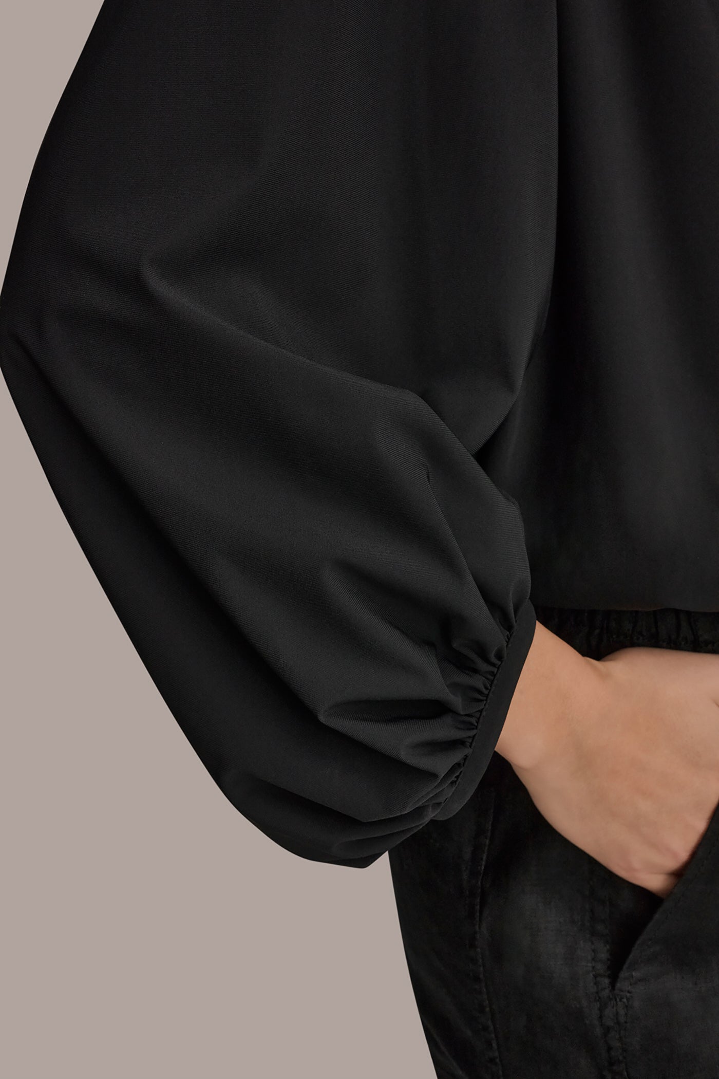 CROPPED BALLOON SLEEVE BLOUSE VIEW 5 | Donna Karan Weekend Tops