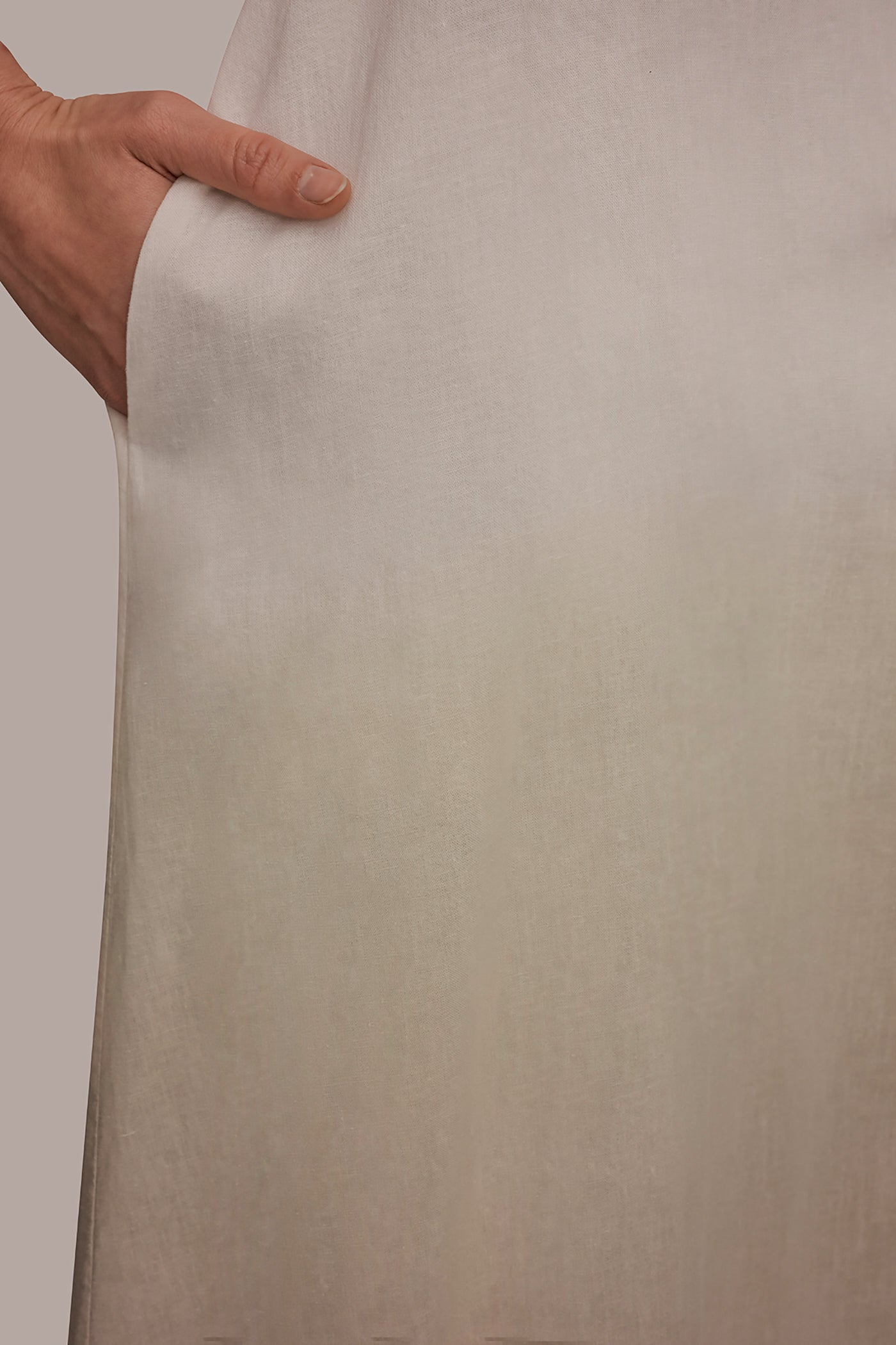 LINEN-BLEND SLEEVELESS OMBRÉ TWIST-BACK MIDI HALTER DRESS VIEW 8 | New clothing