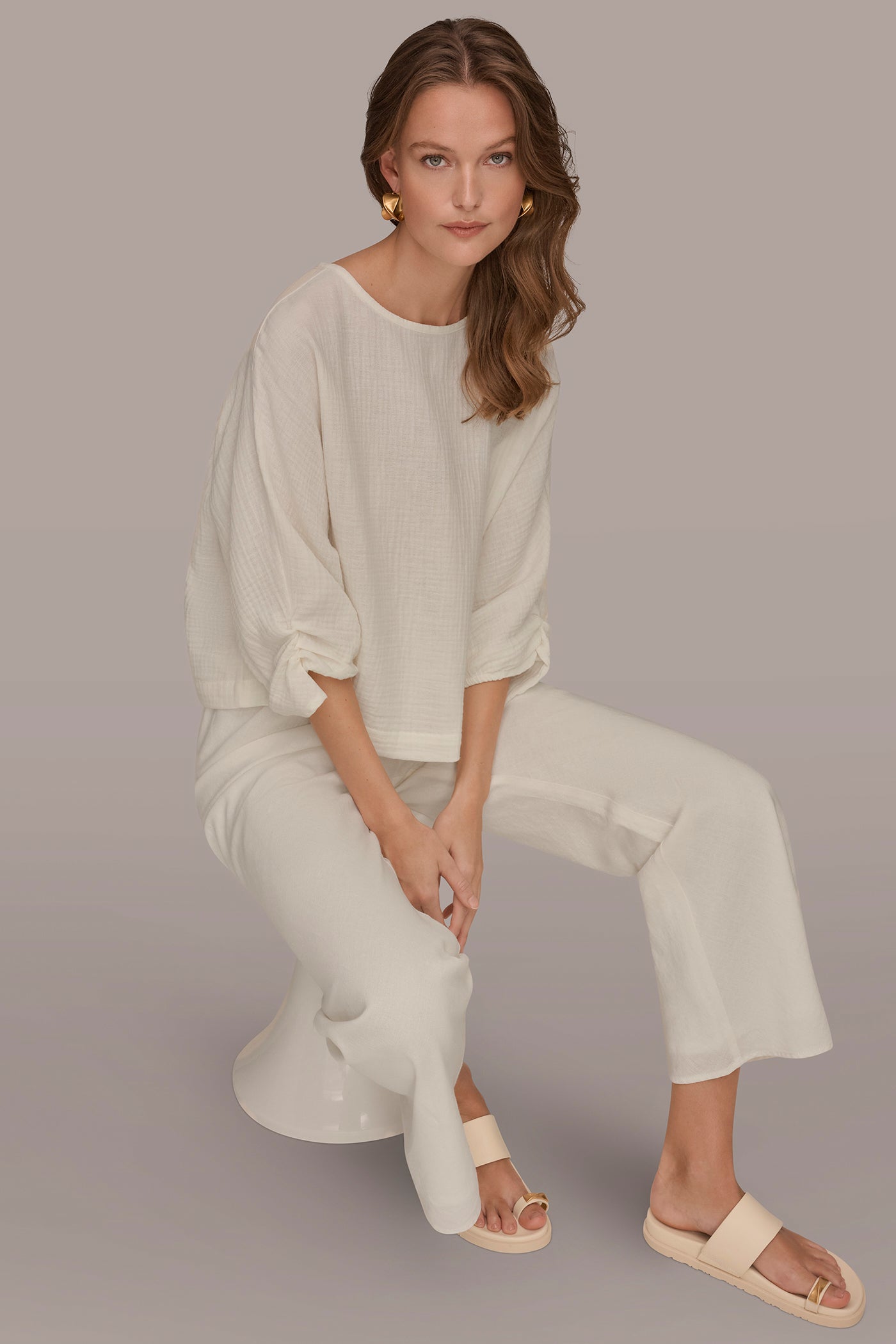 COTTON-GAUZE TWIST CUFF SLEEVE BLOUSE VIEW 7 | New clothing