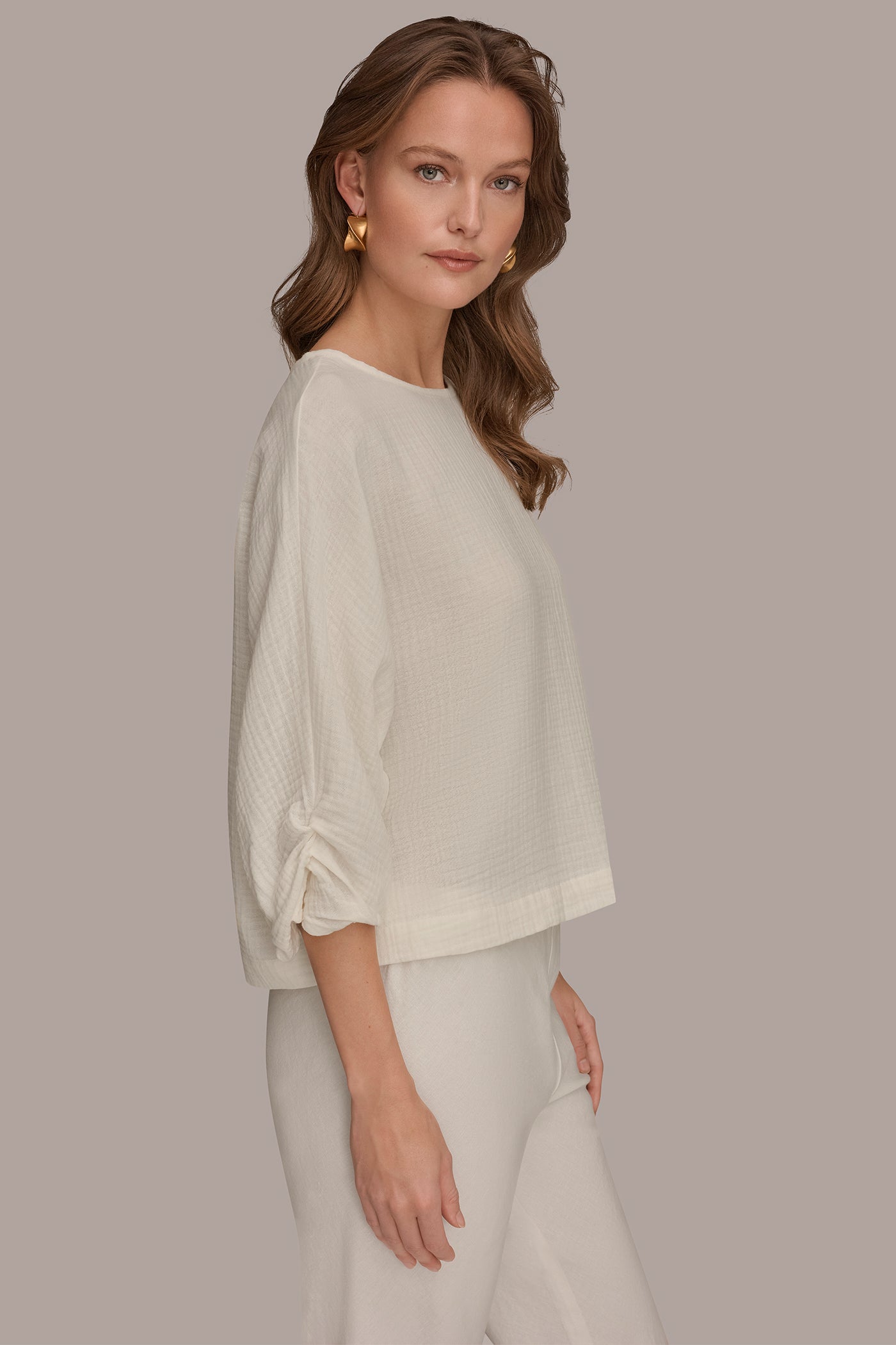 COTTON-GAUZE TWIST CUFF SLEEVE BLOUSE VIEW 3 | New clothing