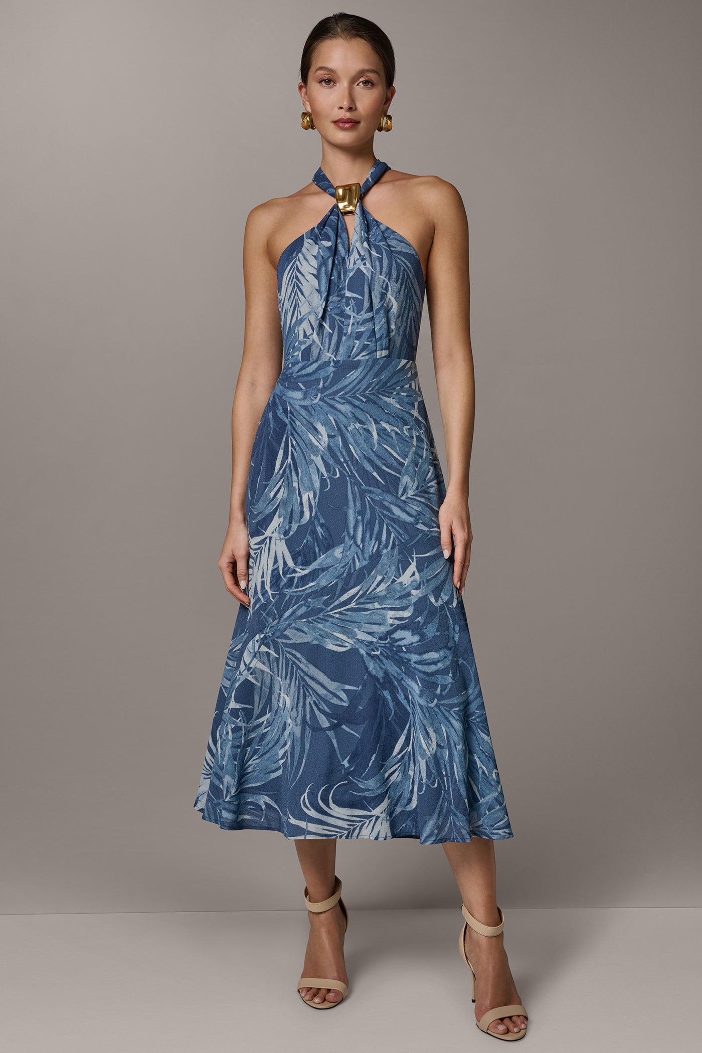 SLEEVELESS PRINT MIDI HALTER DRESS | View 1 | New clothing