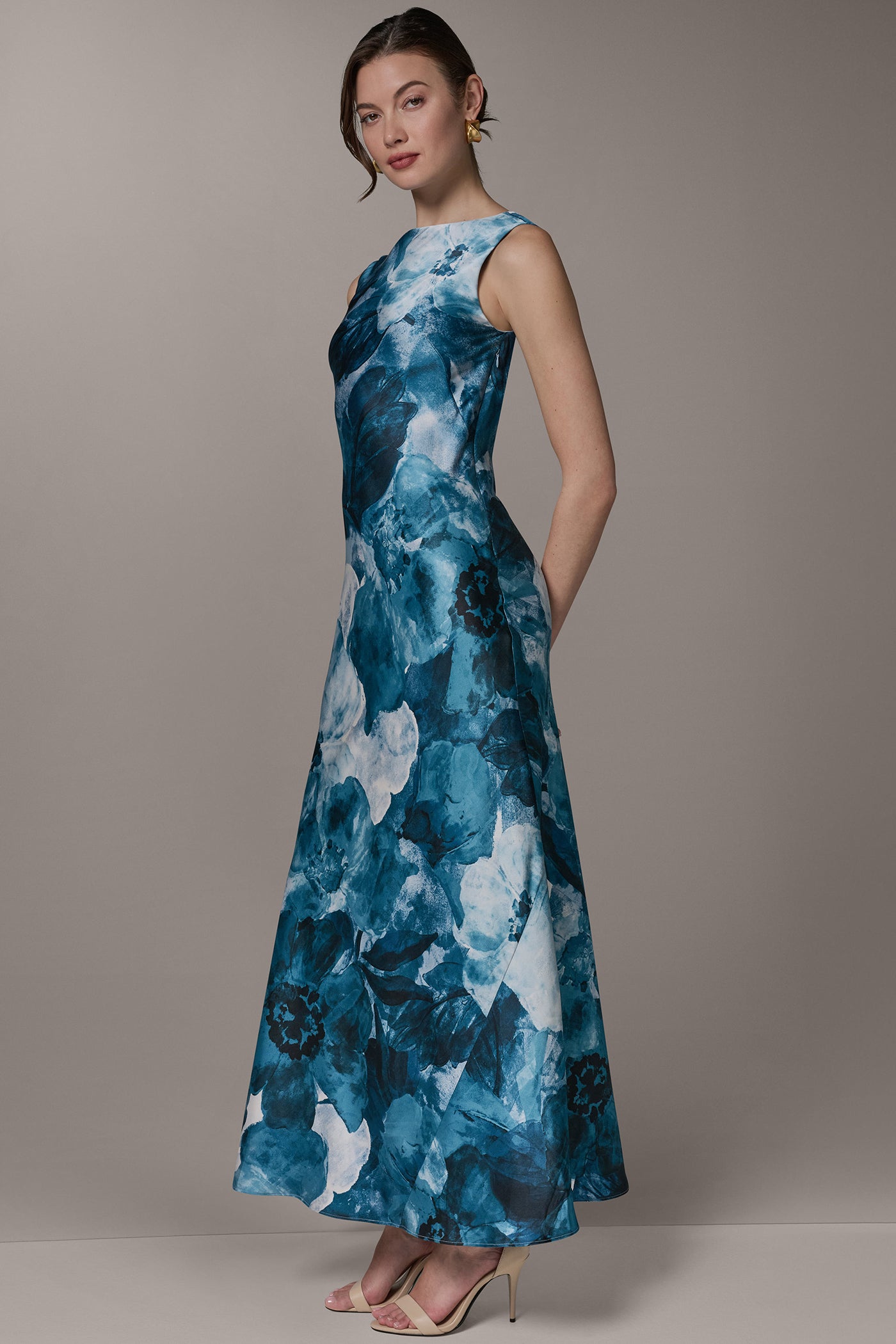 SLEEVELESS TRUMPET GOWN VIEW 3 | Dresses & Jumpsuits