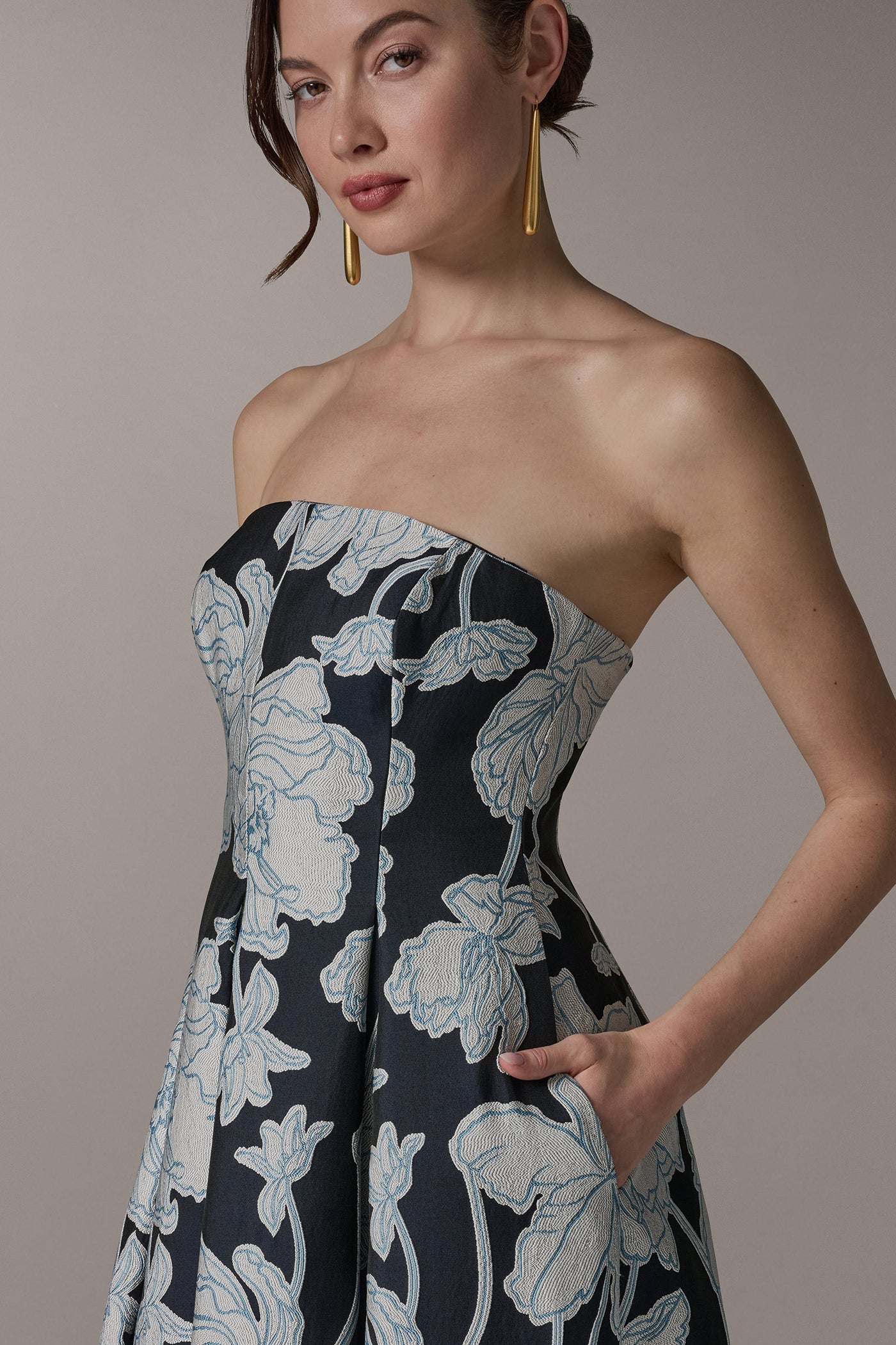 STRAPLESS MIDI FIT AND FLARE DRESS VIEW 4 | Dresses & Jumpsuits