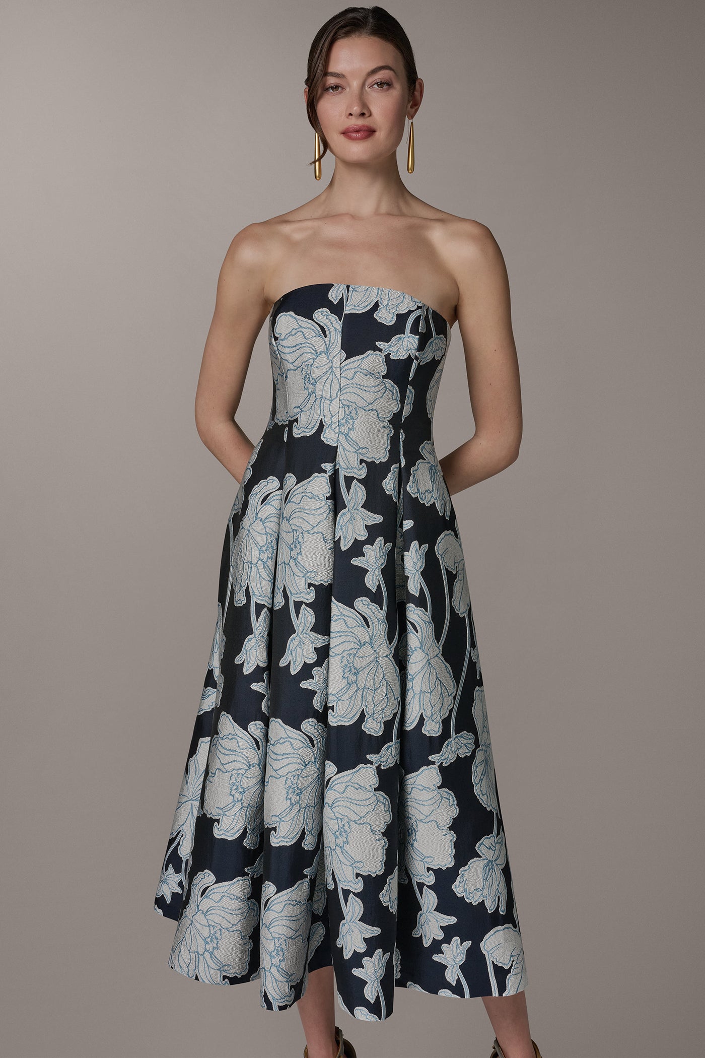 STRAPLESS MIDI FIT AND FLARE DRESS VIEW 7 | Dresses & Jumpsuits