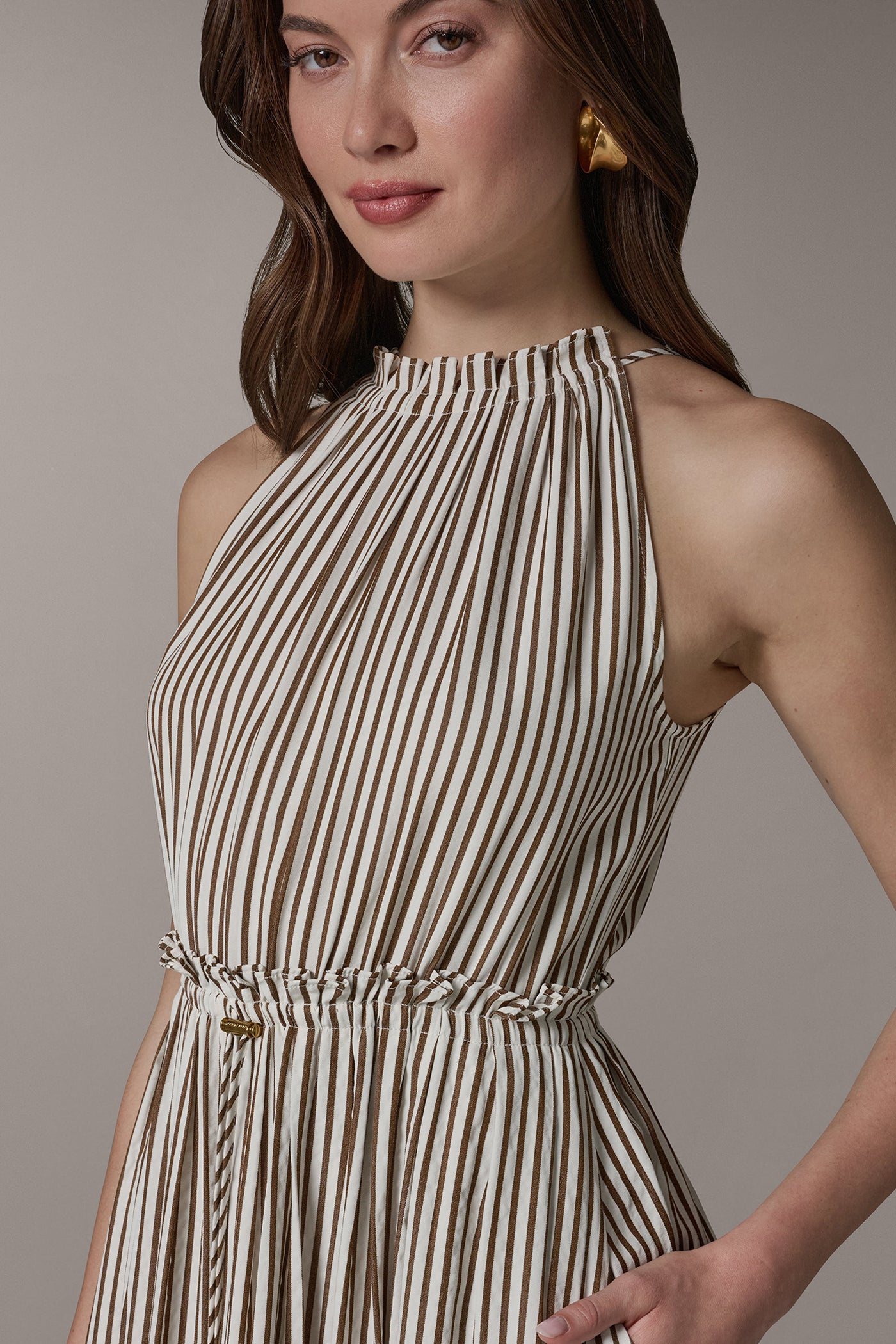 SLEEVELESS DRAWSTRING WAIST MIDI HALTER DRESS (alternate view)