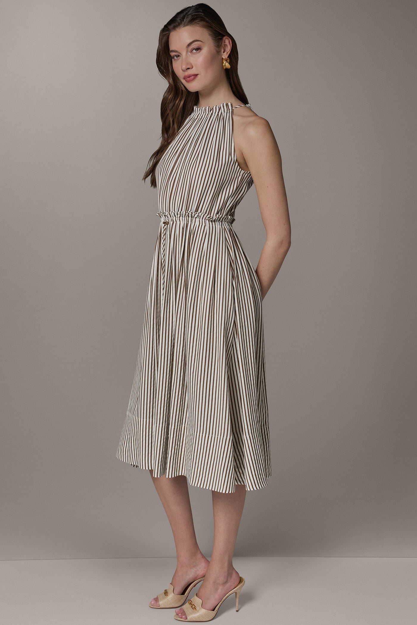 Donna Karan Women's Sleeveless Drawstring Waist Midi Halter Dress in Cream/Russet White, Size 4