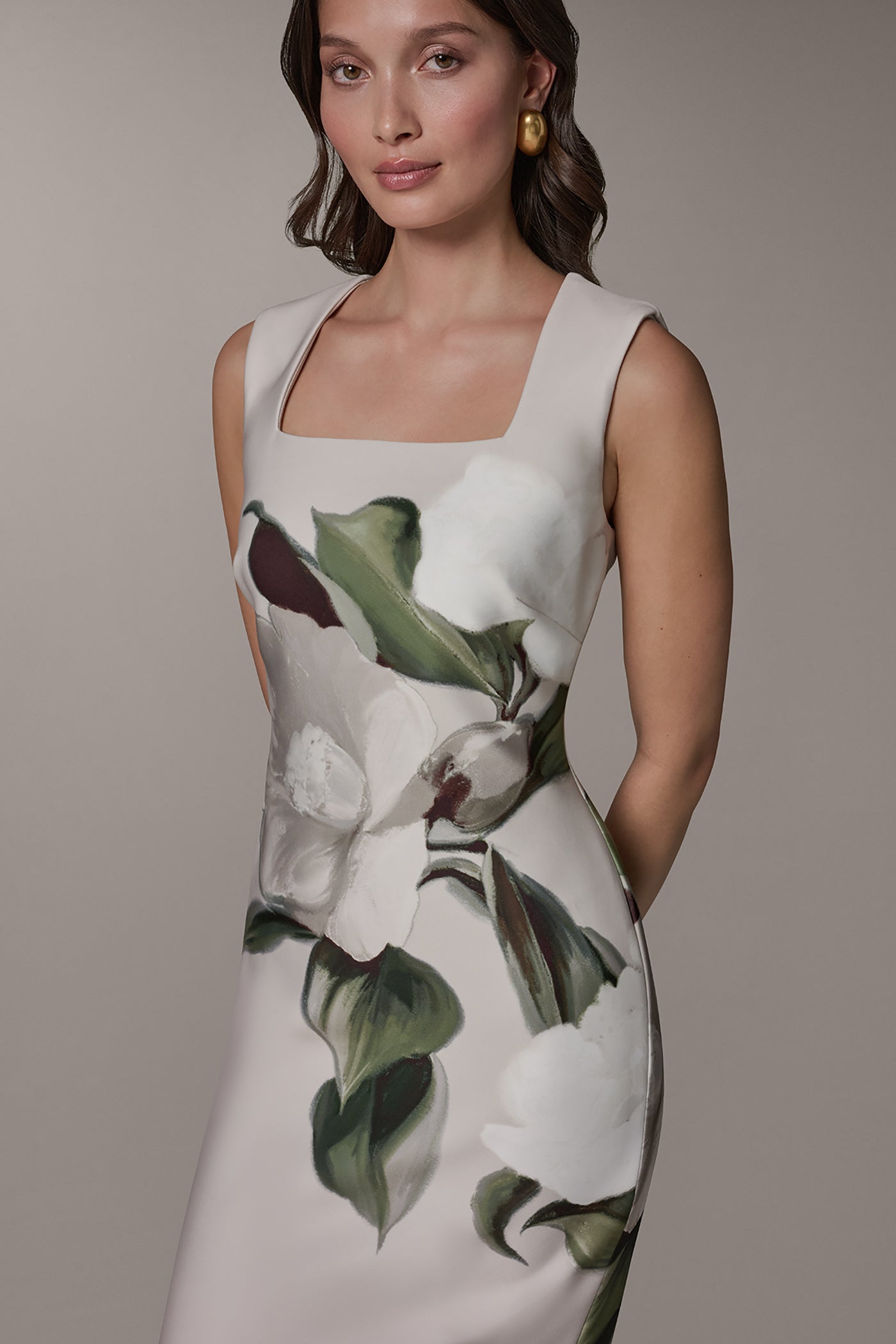 SLEEVELESS SQUARE NECK SCUBA MIDI DRESS VIEW 5 | New Dresses