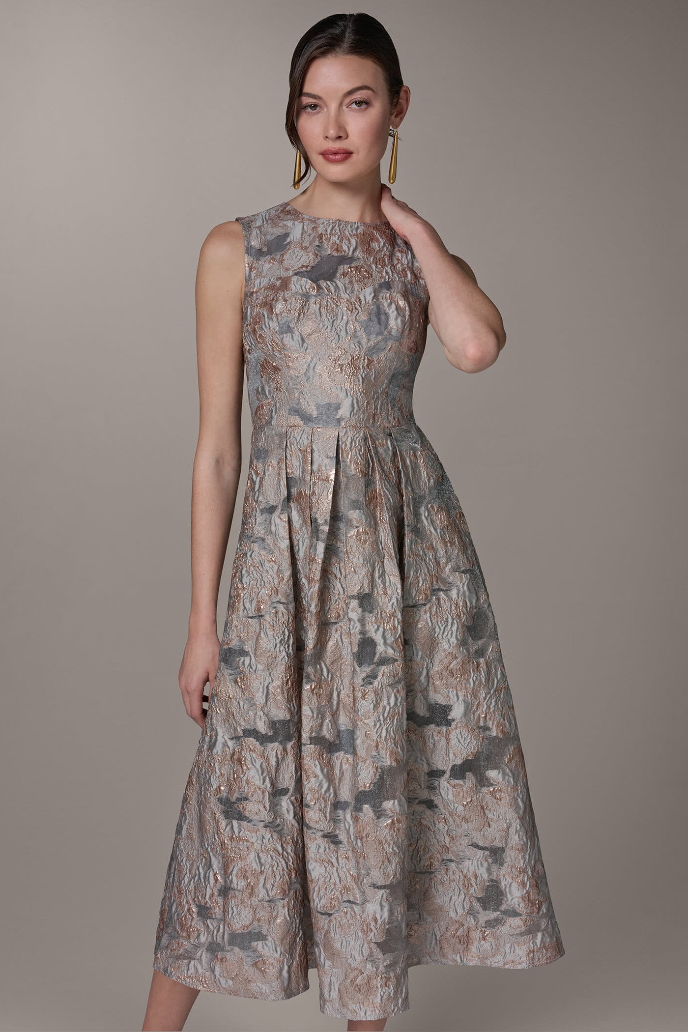 SLEEVELESS FLORAL MIDI FIT AND FLARE VIEW 7 | Dresses & Jumpsuits