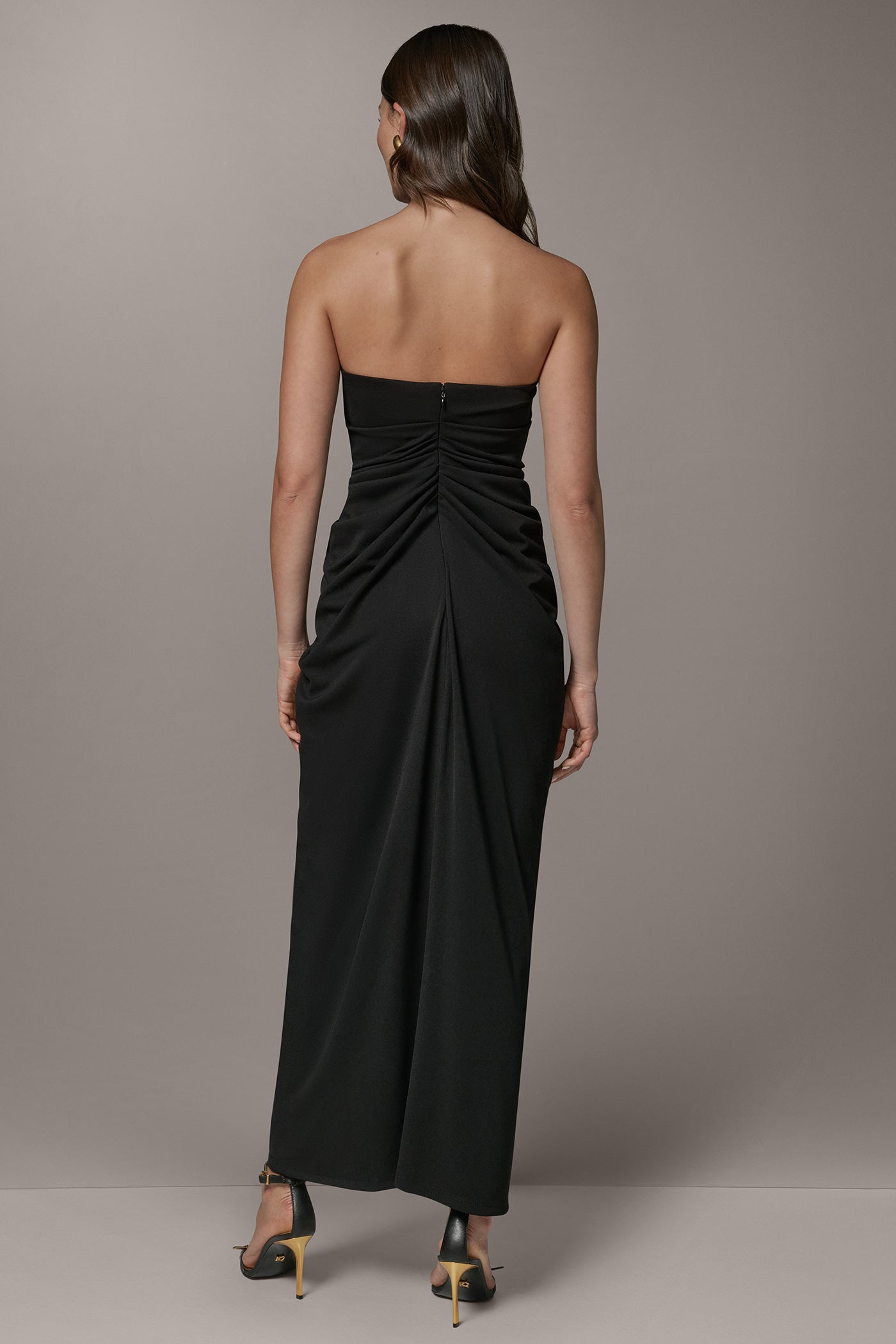 STRAPLESS SWEETHEART GOWN (alternate view)