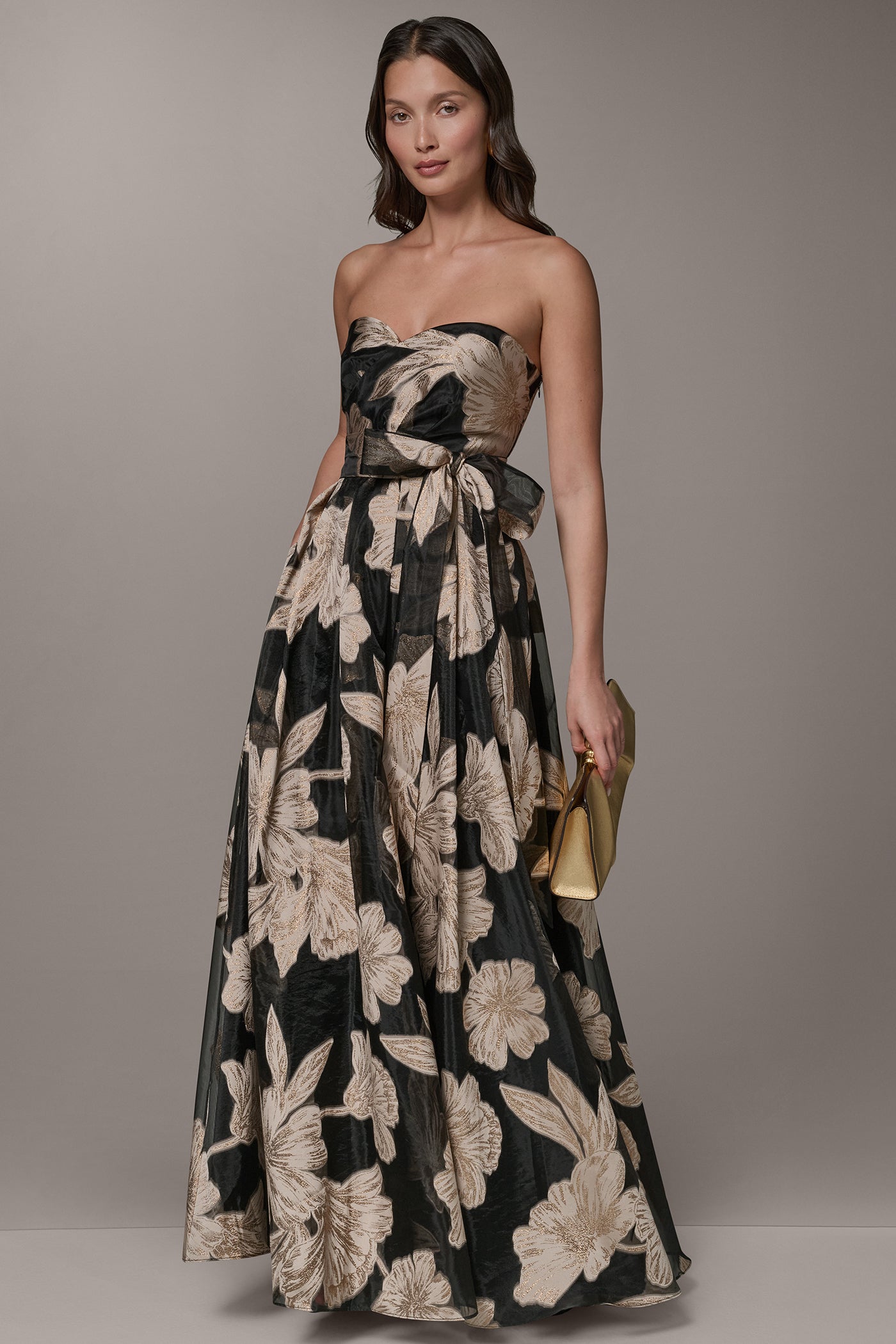 STRAPLESS SWEETHEART METALLIC FLORAL BALL GOWN