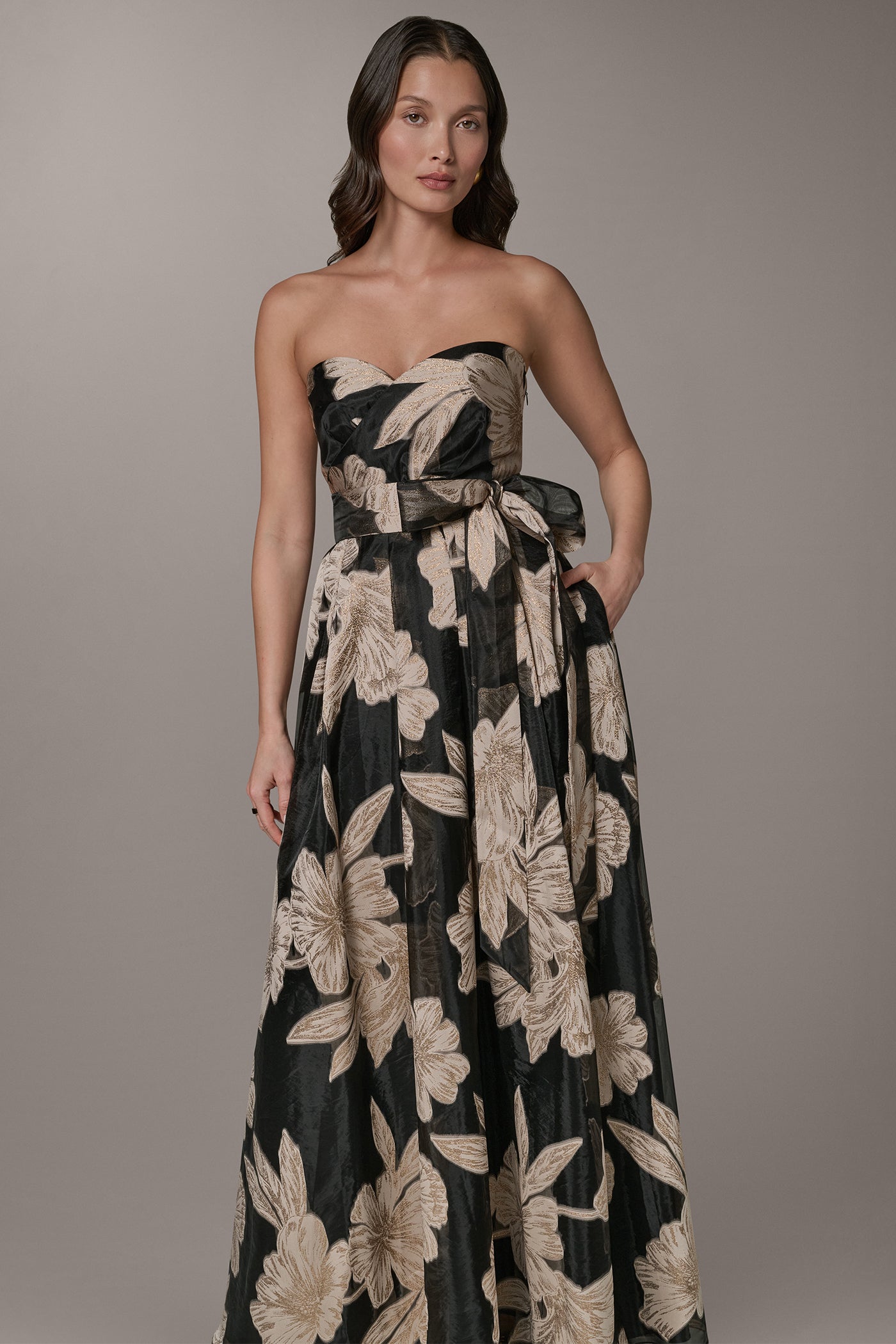 STRAPLESS SWEETHEART METALLIC FLORAL BALL GOWN VIEW 8 | Summer Collection