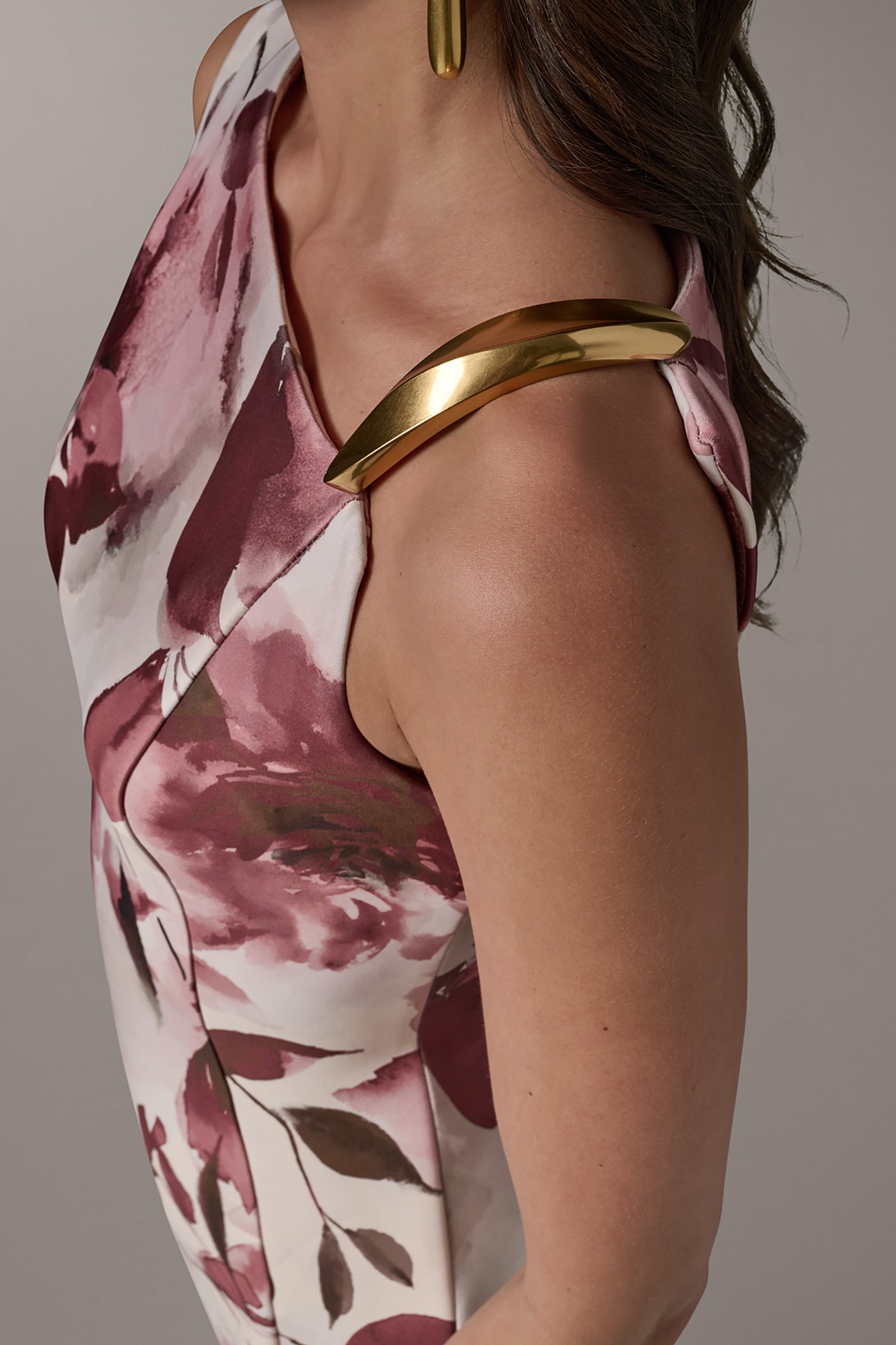 SLEEVELESS ASYMMETRIC FLORAL MIDI SHEATH DRESS VIEW 5 | Dresses & Jumpsuits