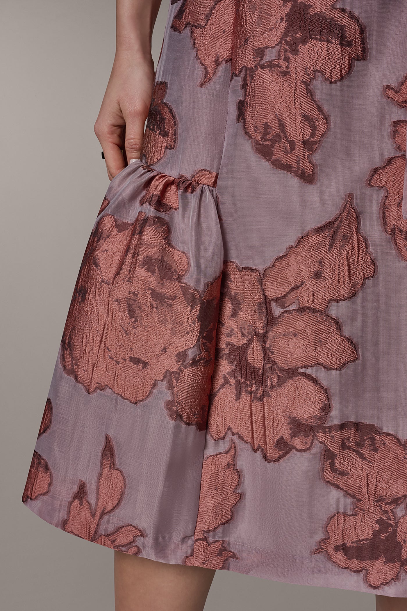 SLEEVELESS FLORAL MIDI FIT AND FLARE DRESS VIEW 5 | Summer Collection