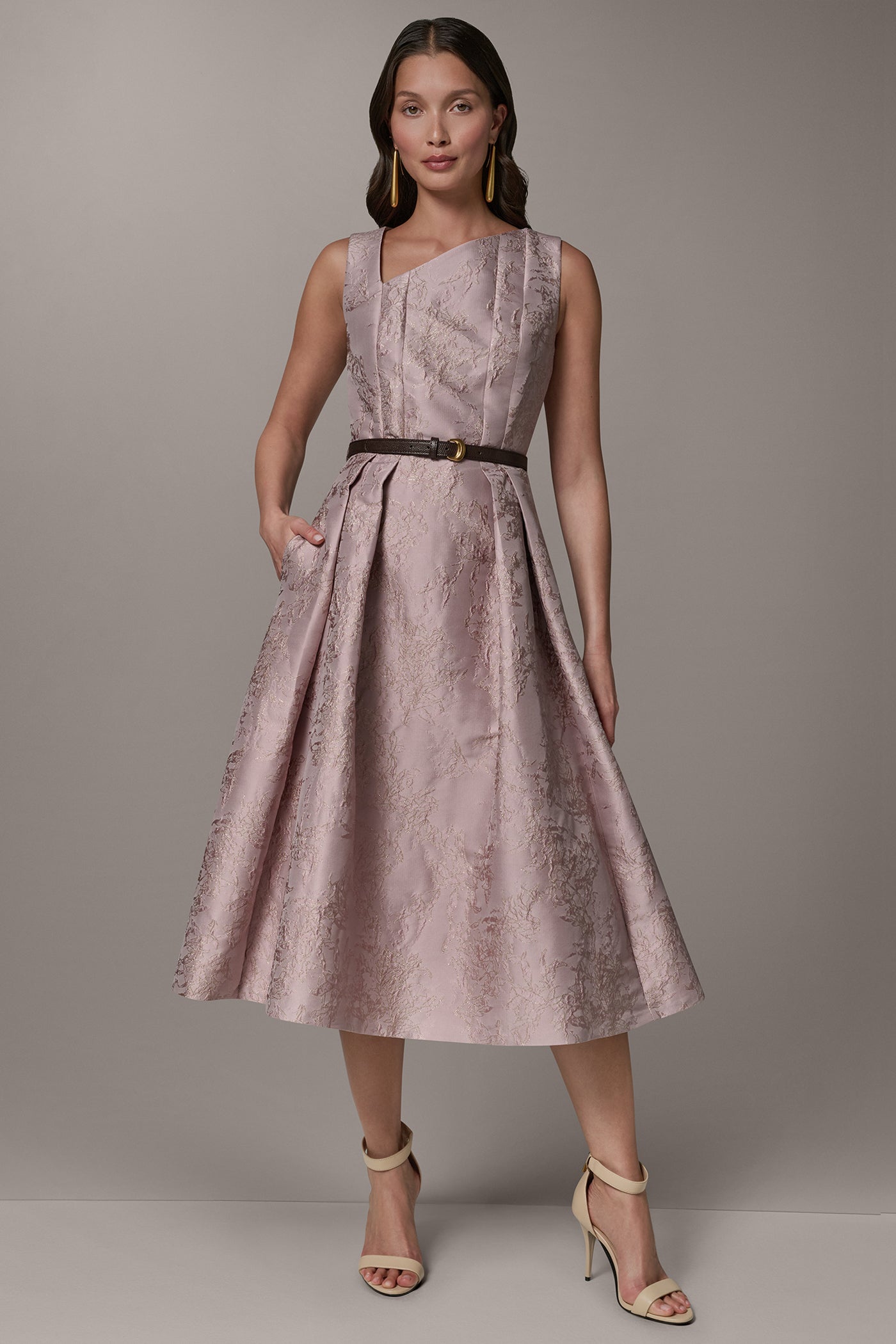 SLEEVELESS ASYMMETRIC MIDI FIT AND FLARE DRESS