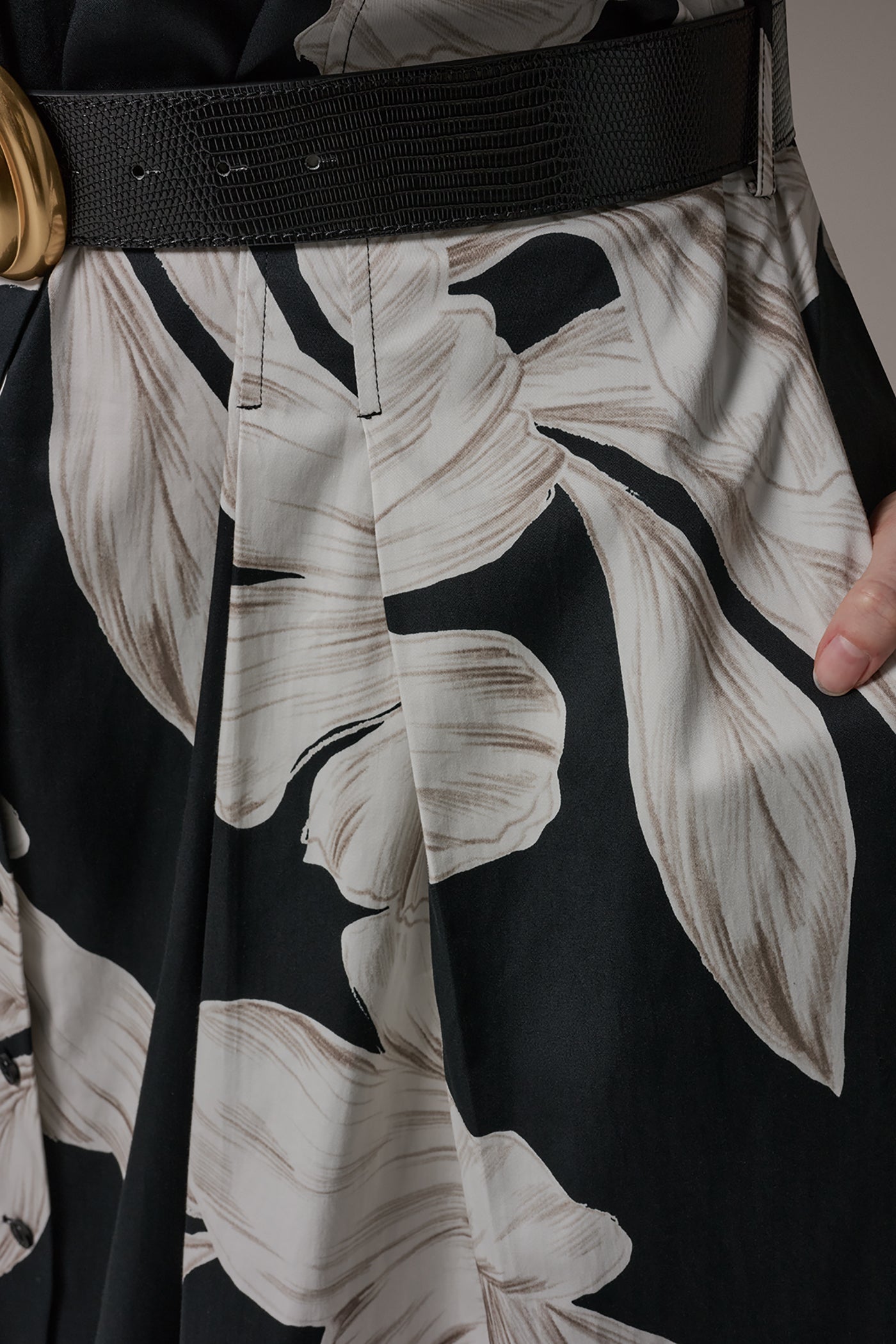 SLEEVELESS MIDI SHIRT DRESS VIEW 13 | Select Dresses