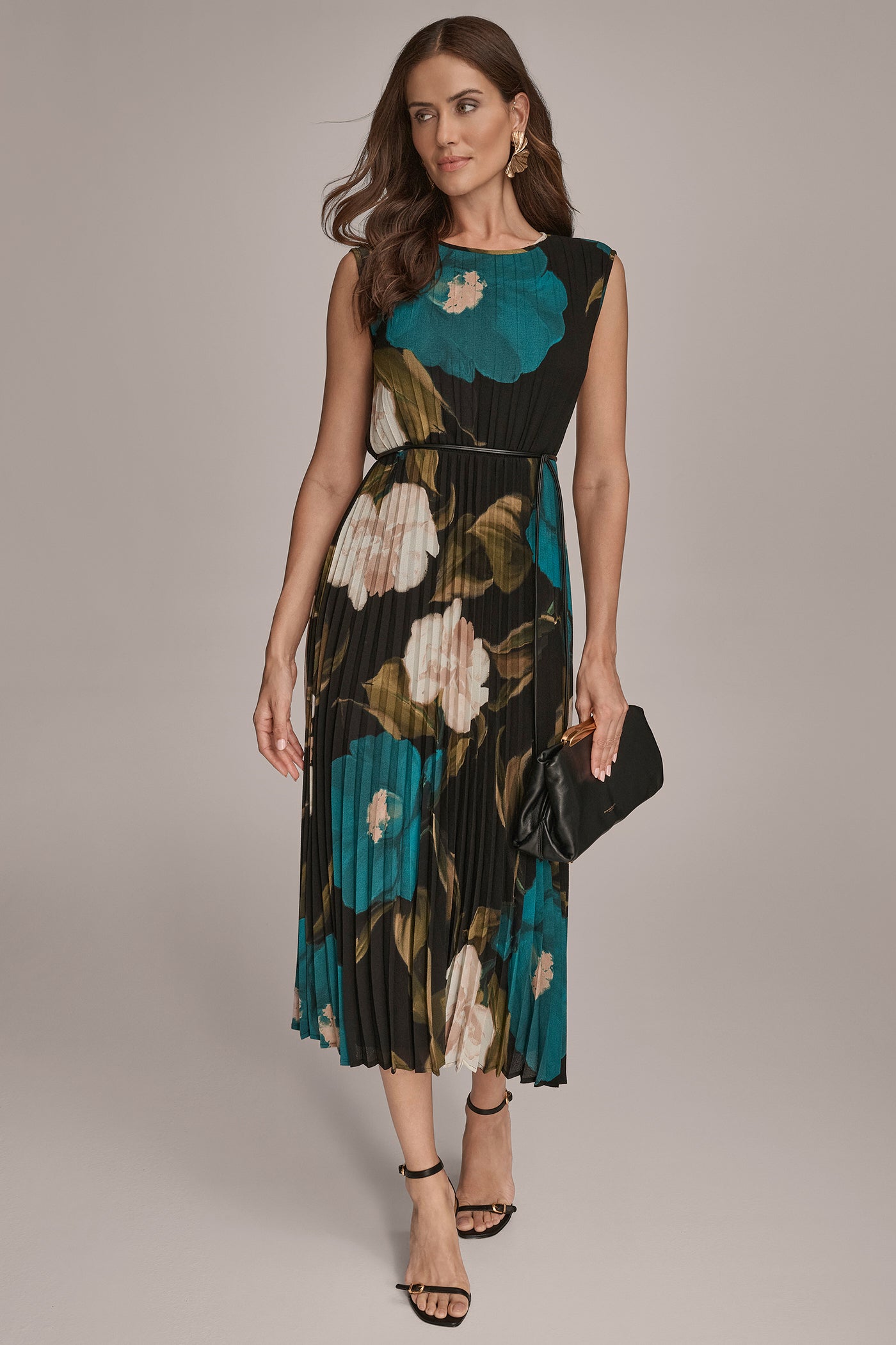 BELTED FLORAL PLEATED MAXI DRESS VIEW 4 | Fall Collection