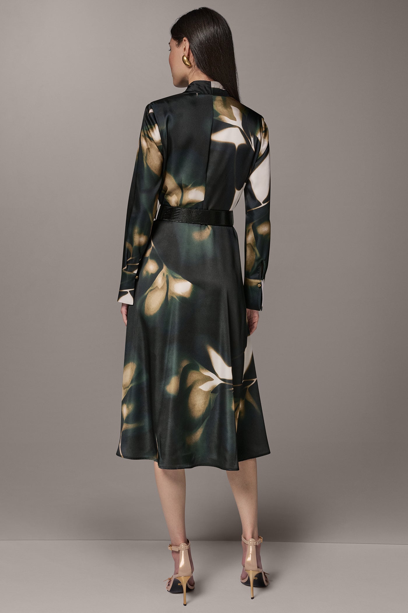 FLORAL HIGH V-NECK MIDI DRESS VIEW 3