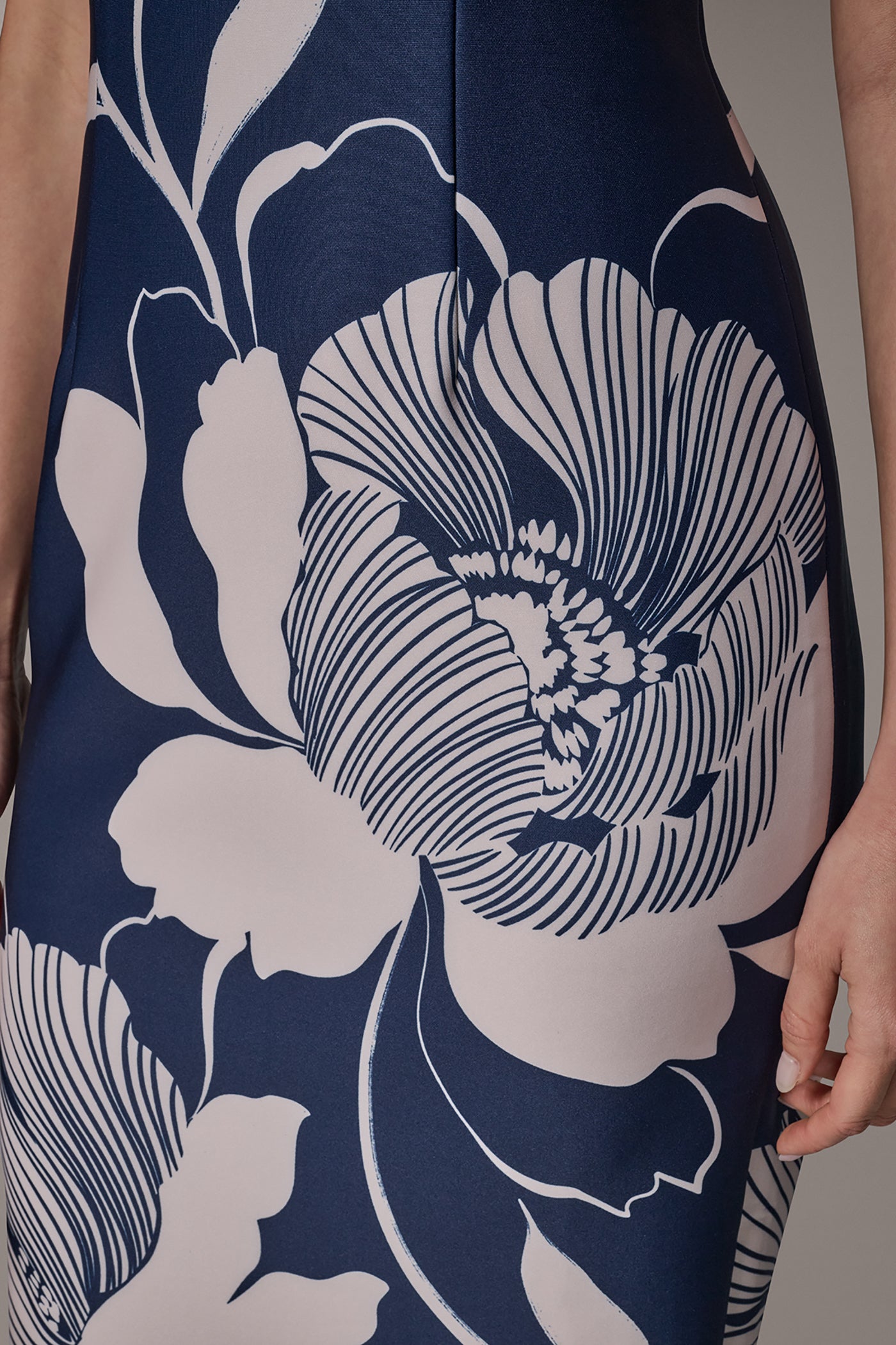FLORAL SHEATH DRESS VIEW 7 | New Arrivals