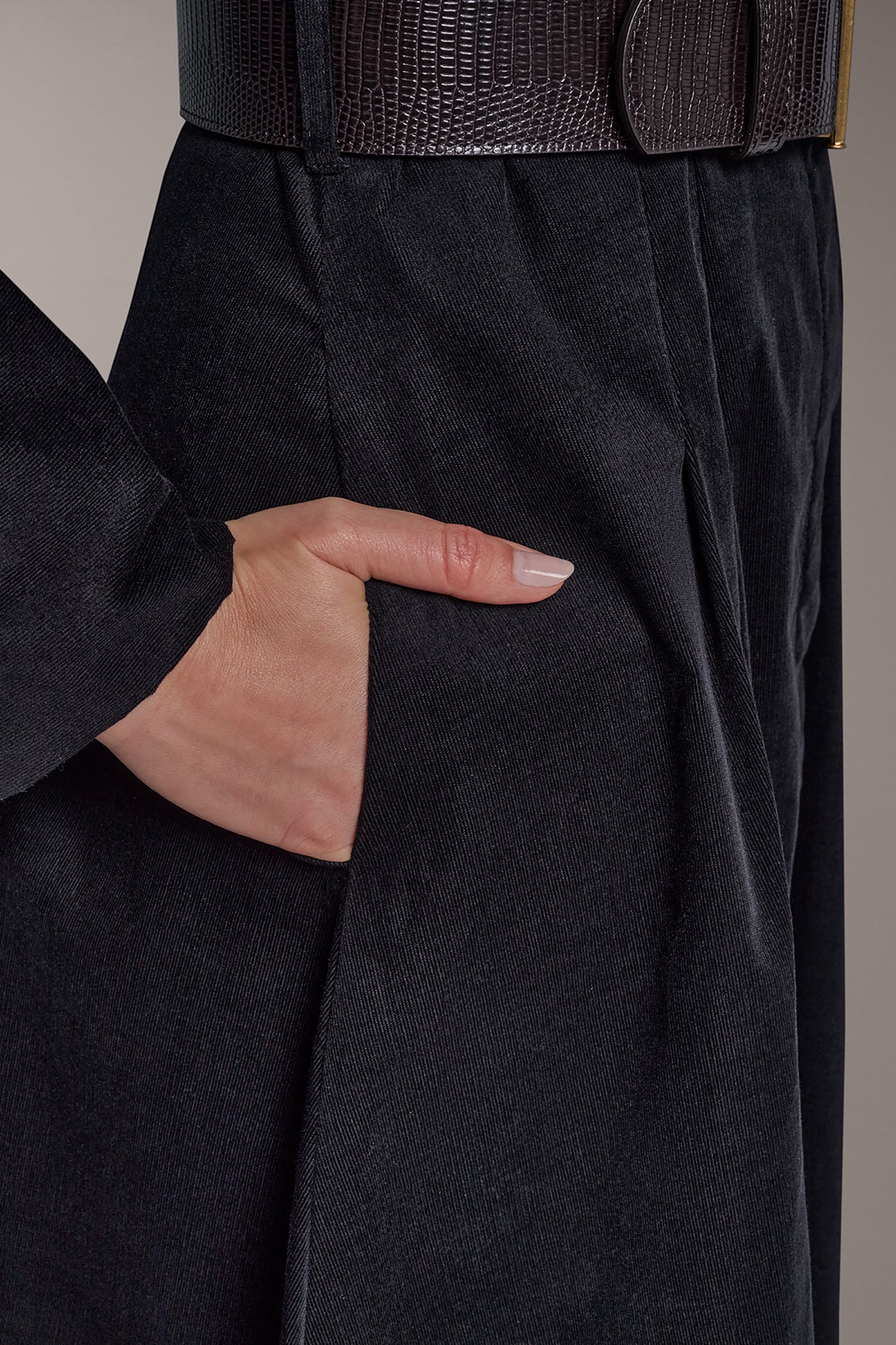 CORDUROY MIDI SHIRT DRESS VIEW 6 | Black Dresses