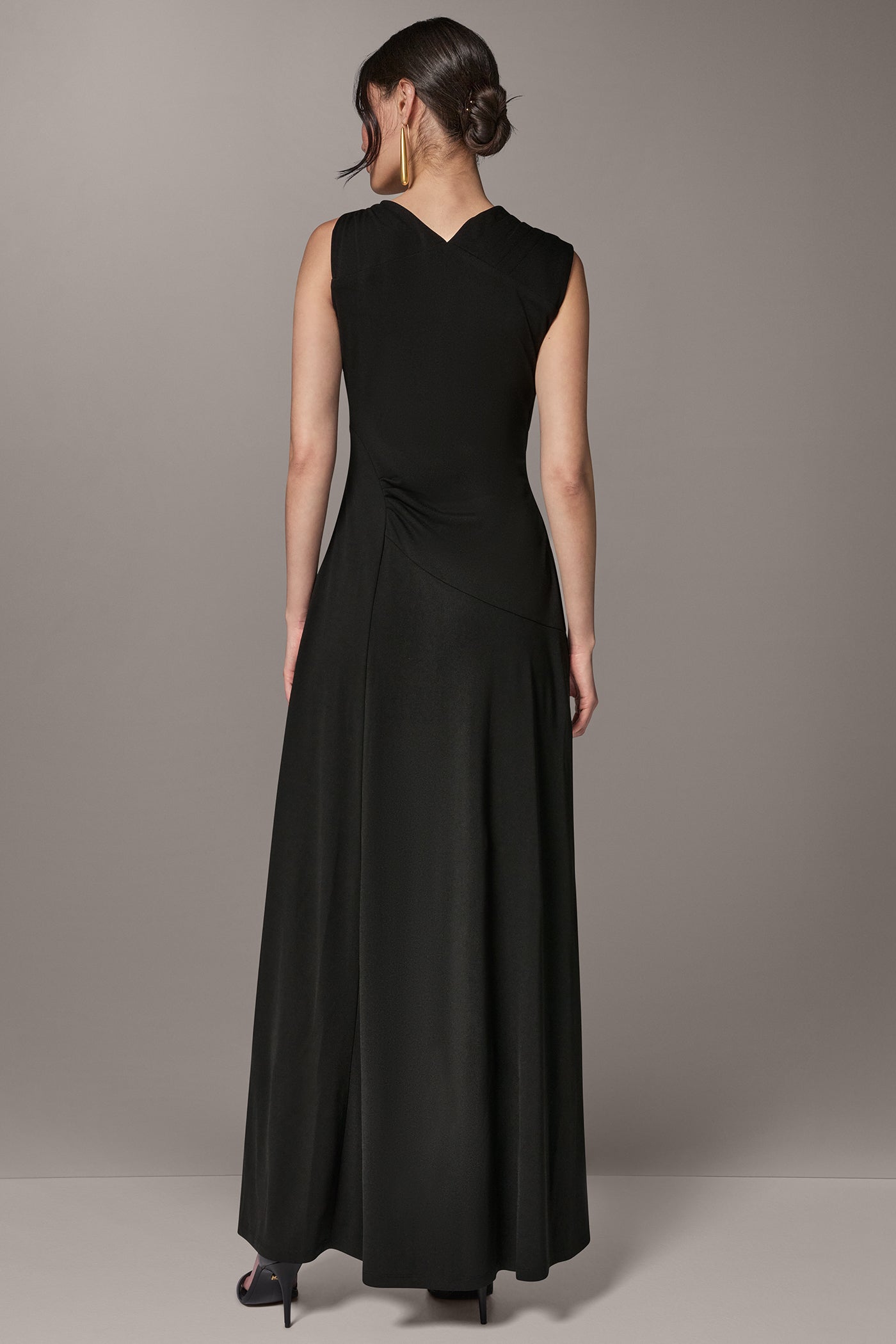Donna Karan New York Women's Asymmetrical Neck Draped Gown - Black