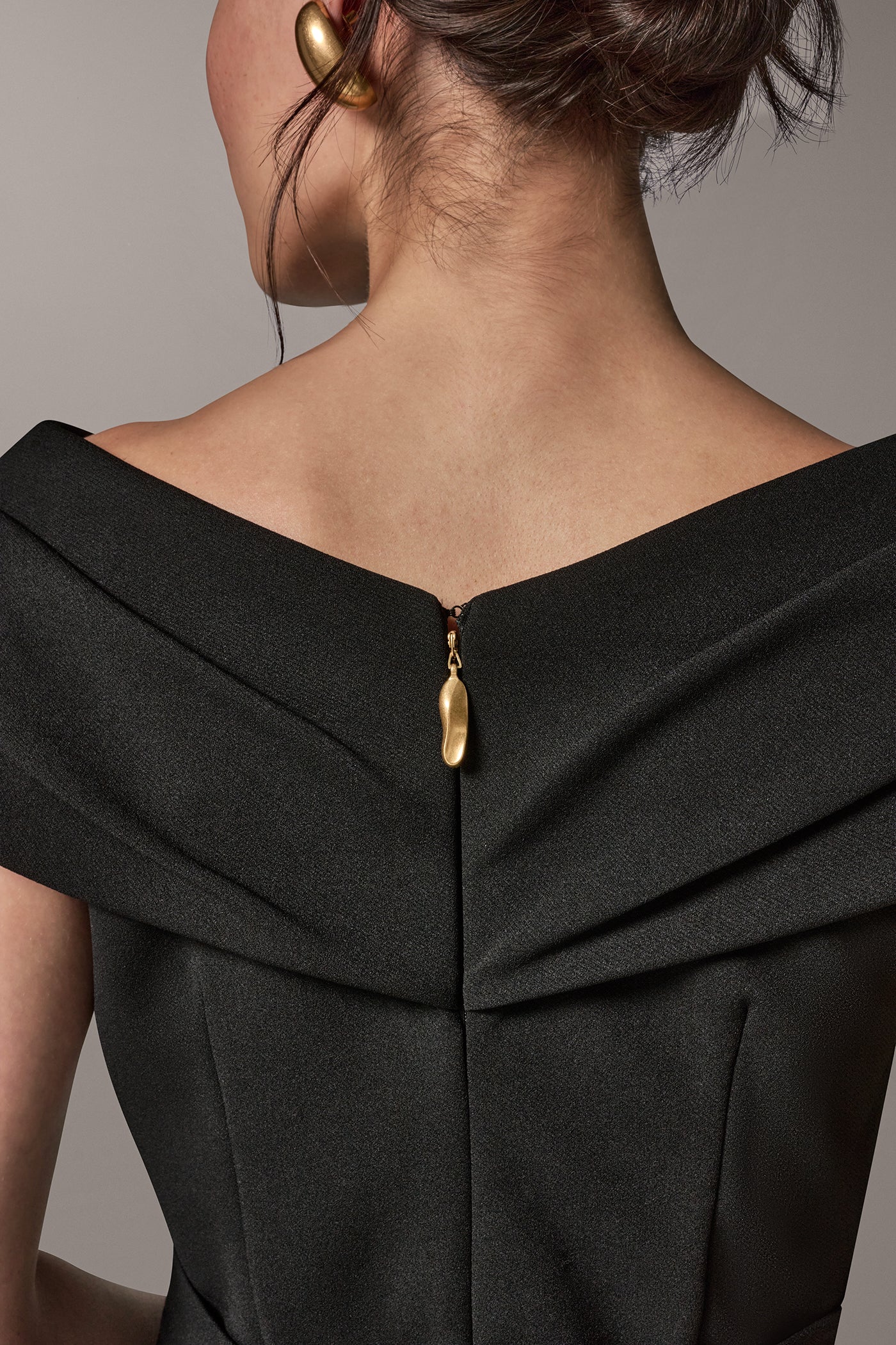 PORTRAIT NECK MIDI SHEATH DRESS VIEW 5