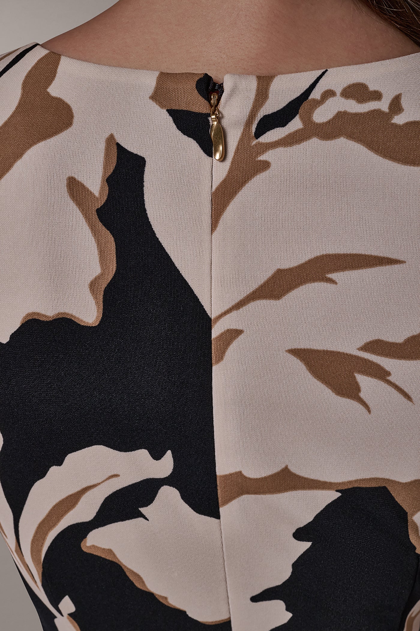 FLORAL MIDI SHEATH DRESS VIEW 6
