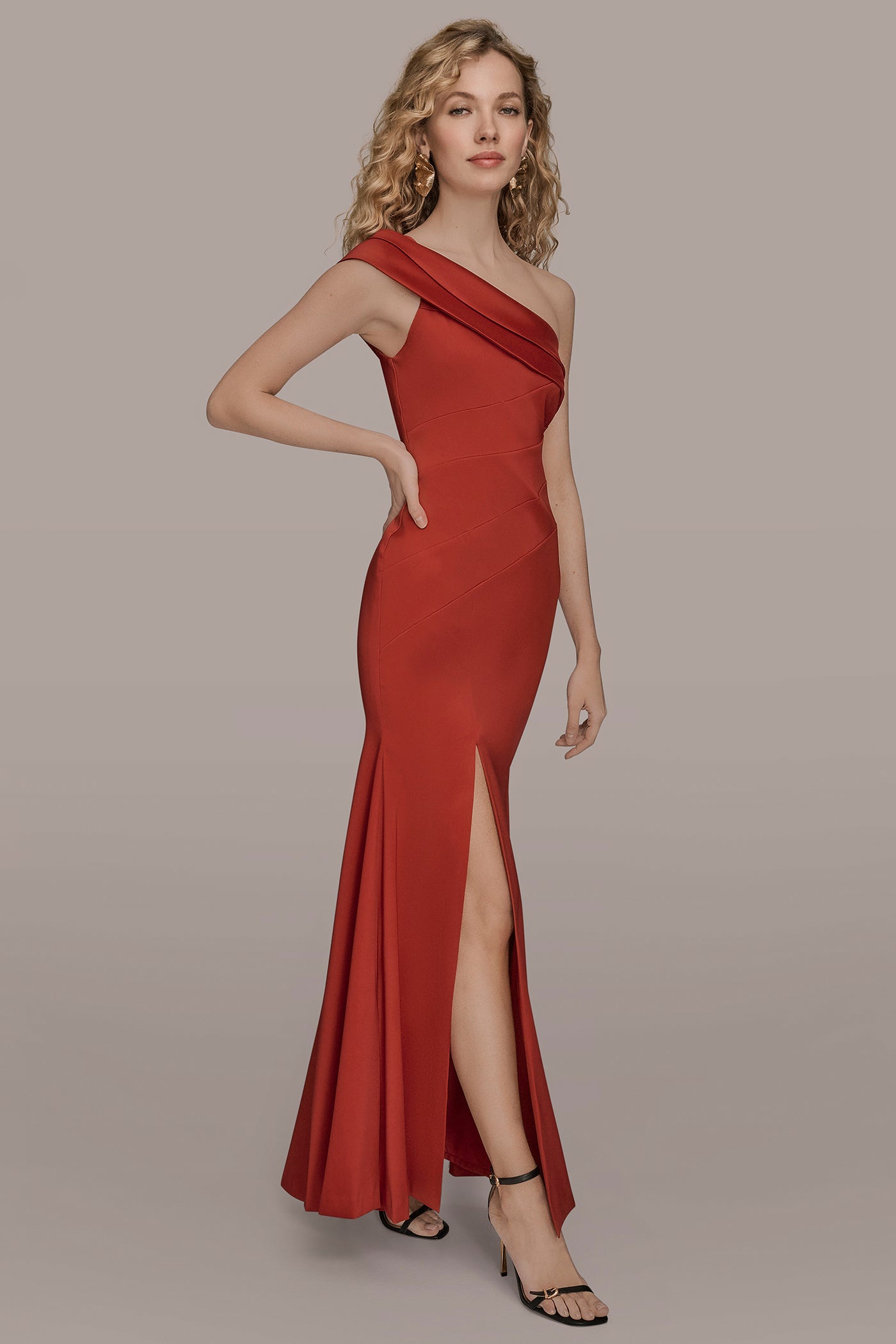 ONE-SHOULDER MIKADO GOWN VIEW 3 | Clothing