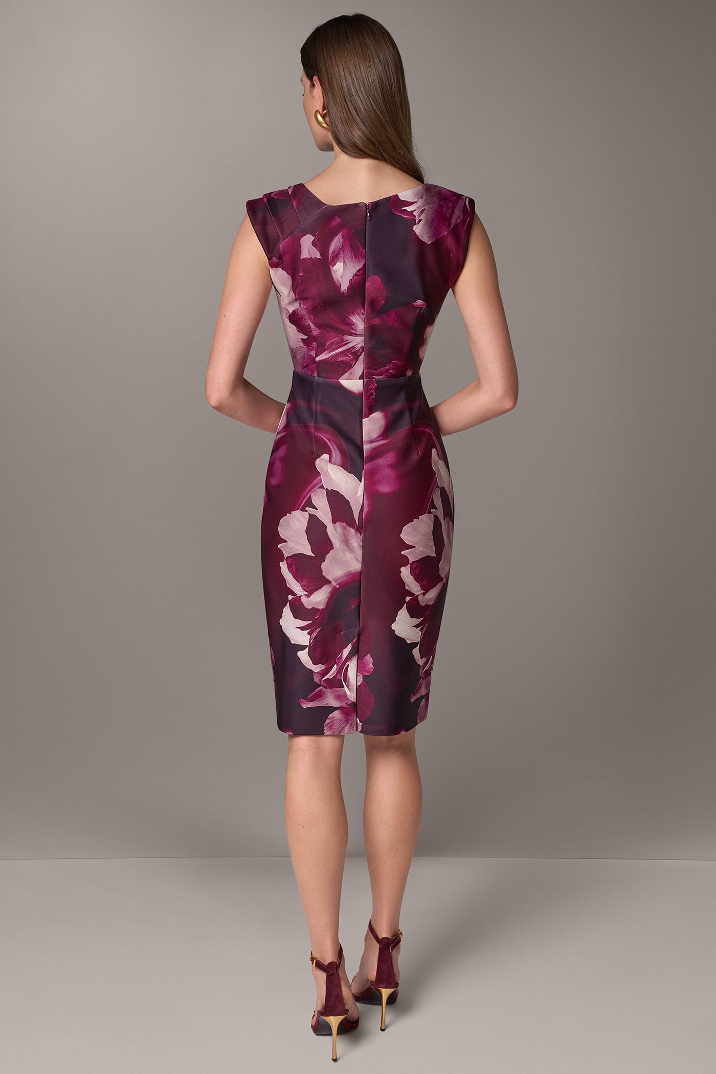 ASYMMETRIC NECK FLORAL PRINT SHEATH DRESS VIEW 3
