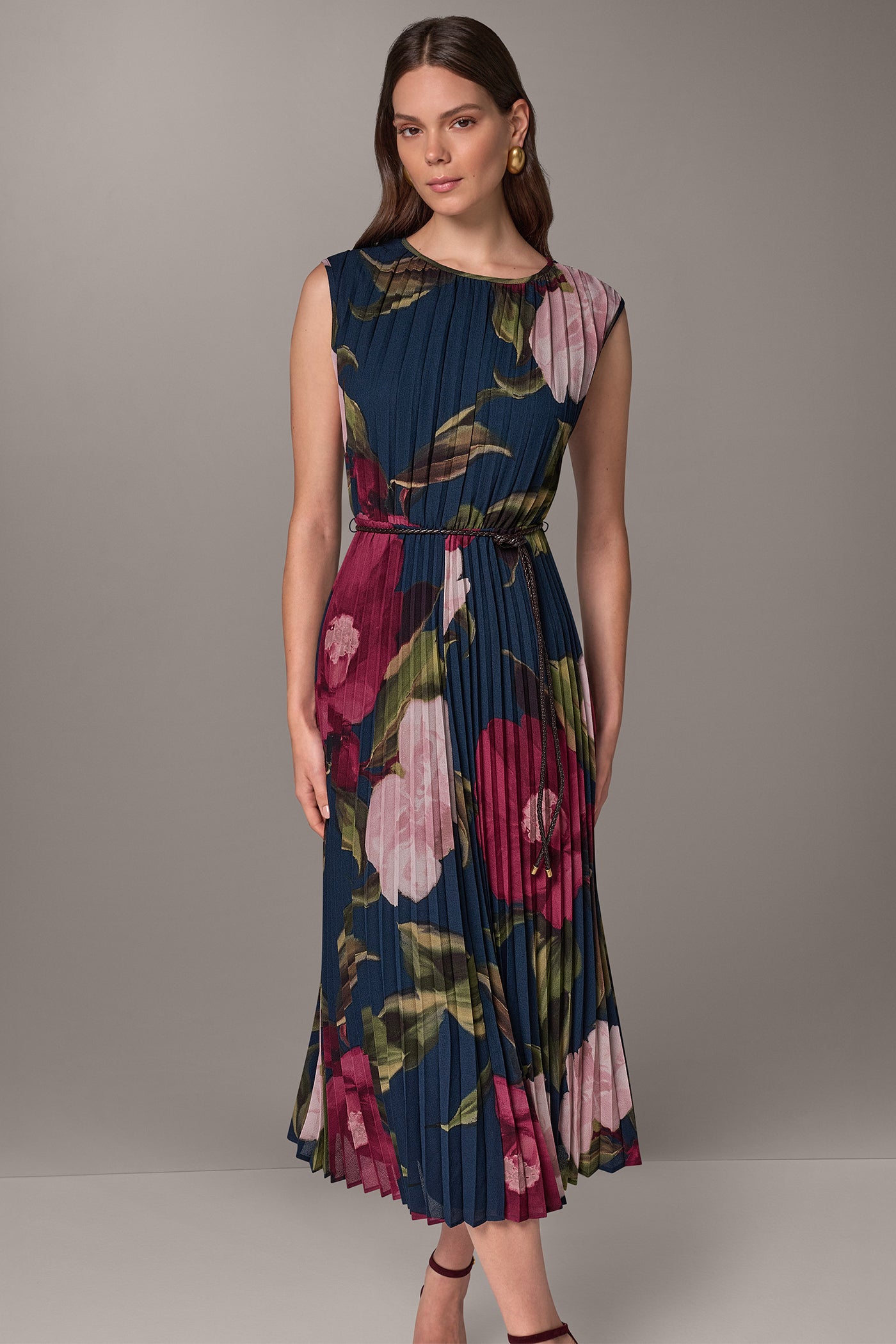 FLORAL CAP SLEEVE MIDI DRESS VIEW 7