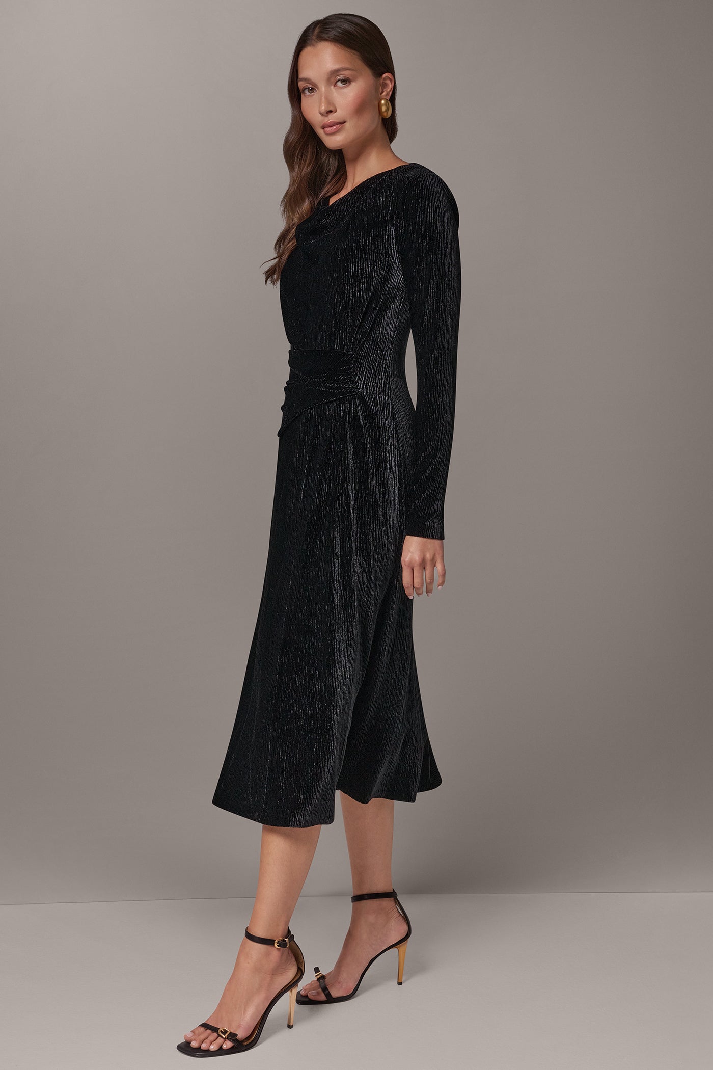 CRINKLE VELVET MIDI A-LINE DRESS VIEW 4