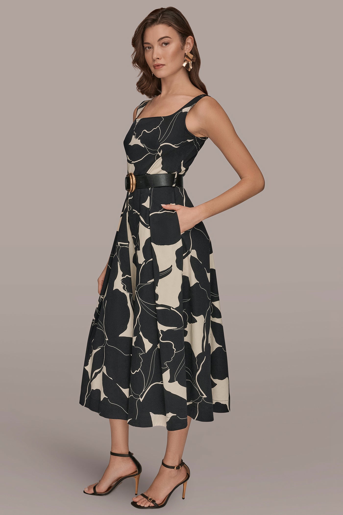 Donna Karan Women's Sleeveless Square Neck Floral A-Line Midi Dress - Black/Parchment - 2 Donna Karan Women's Sleeveless Square Neck Floral A-Line Midi Dress - Black/Parchment - 2