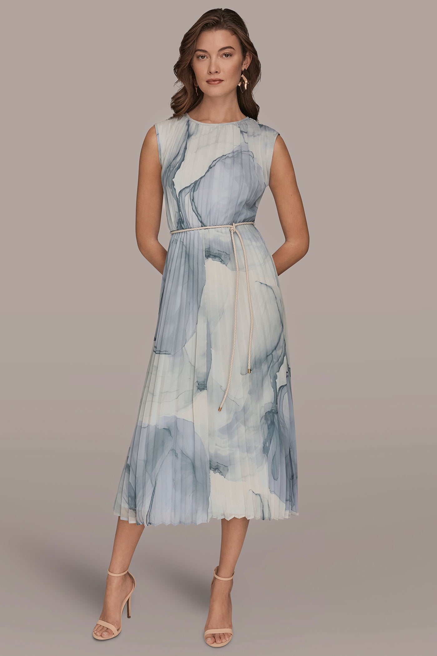 CHIFFON FLORAL SLEEVELESS MIDI DRESS | View 1 | Dresses & Jumpsuits