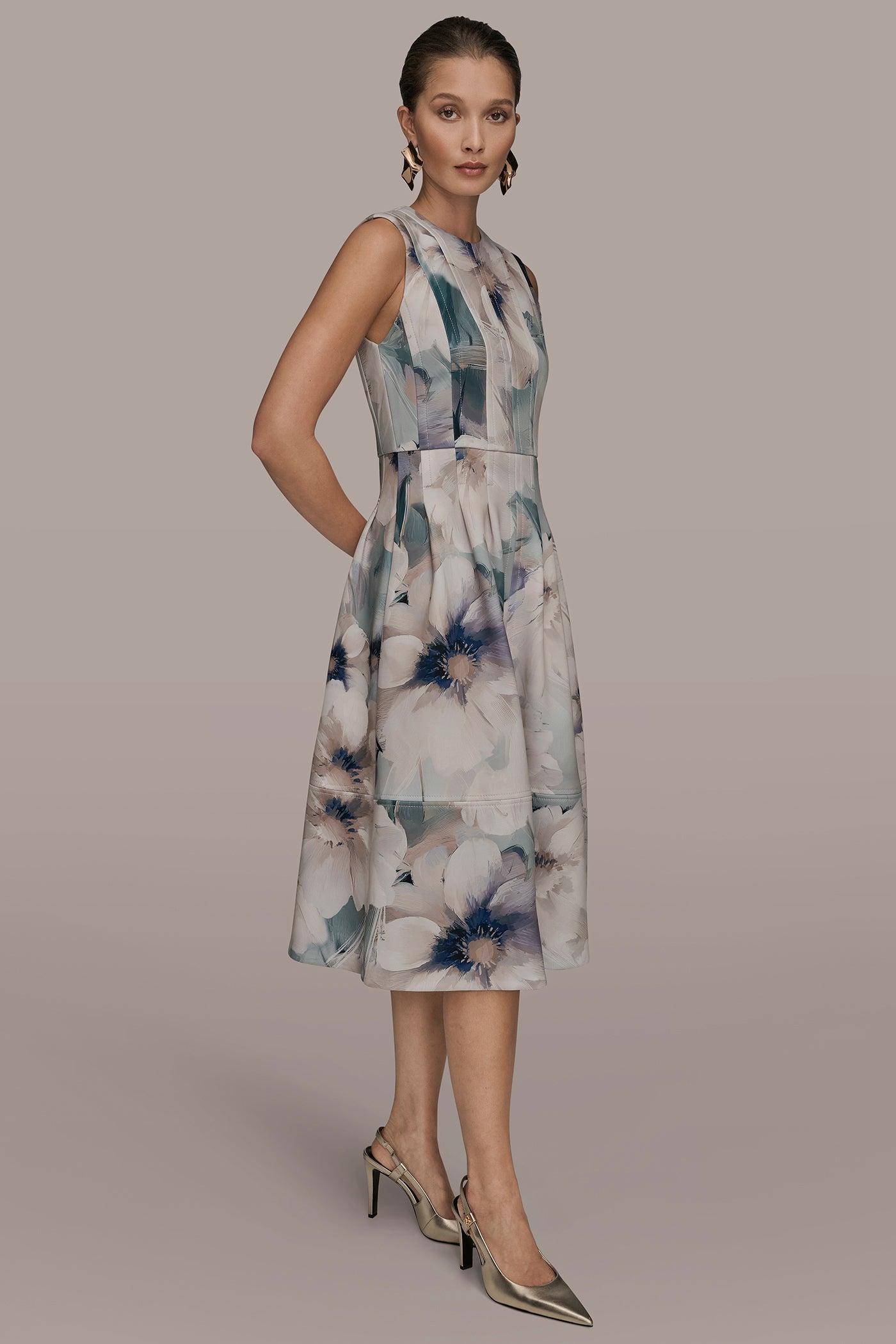 FLORAL SLEEVELESS MIDI DRESS VIEW 3 | Cocktail & Party