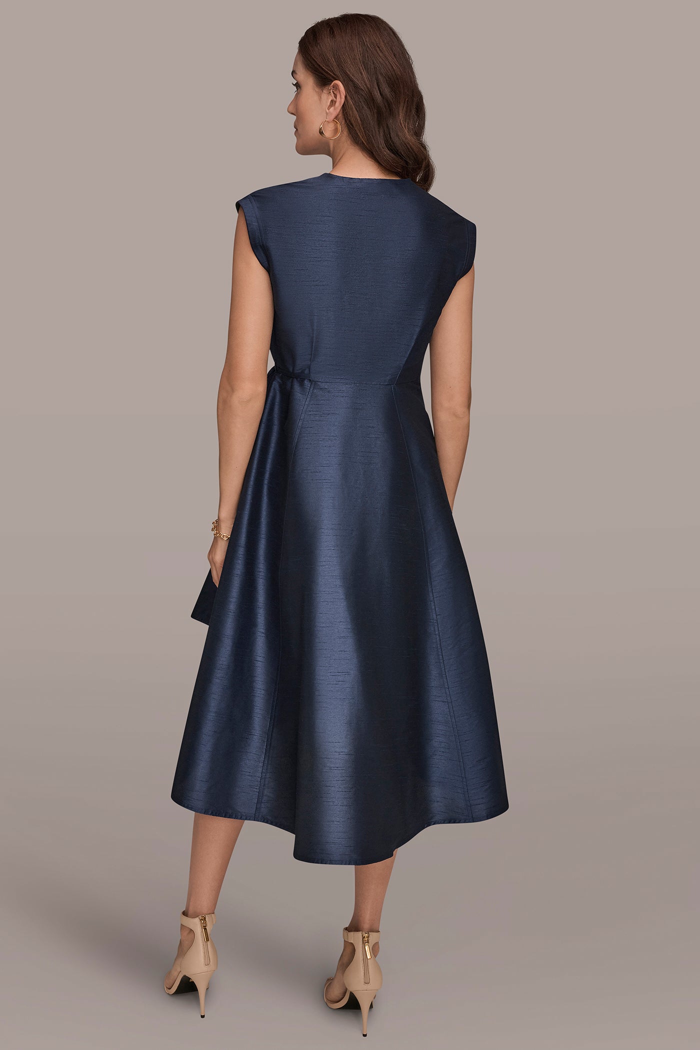 Donna Karan Women's Sleeveless Pleated Midi Wrap Dress in Taffeta Blue Donna Karan Women's Sleeveless Pleated Midi Wrap Dress in Taffeta Blue