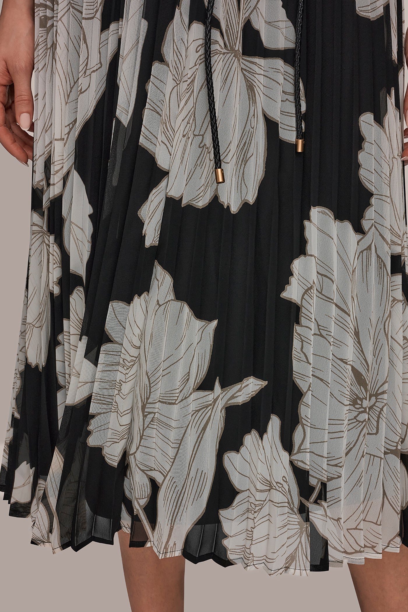 CHIFFON A-LINE MIDI DRESS WITH BELT VIEW 5