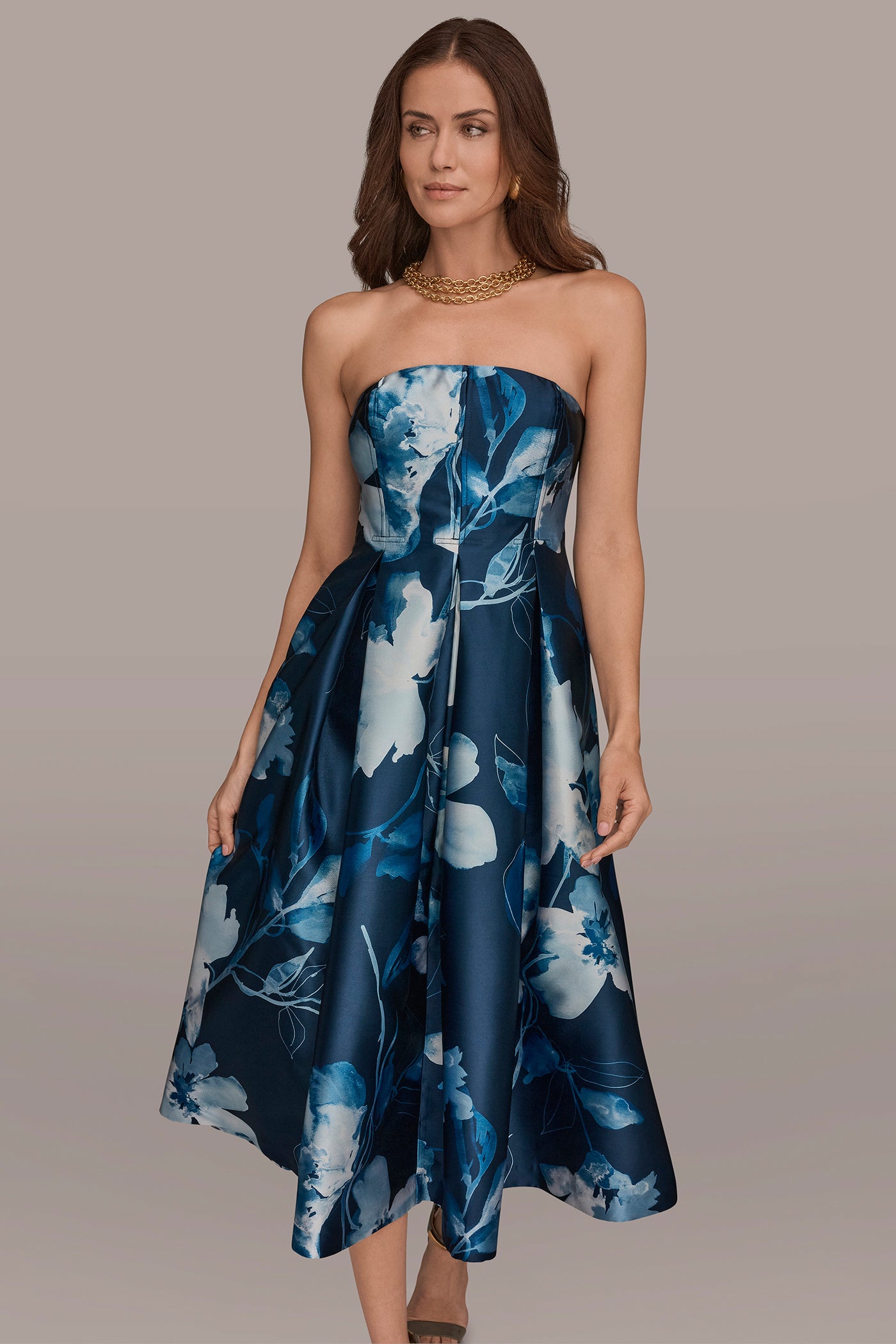 STRAPLESS FIT & FLARE COCKTAIL VIEW 6