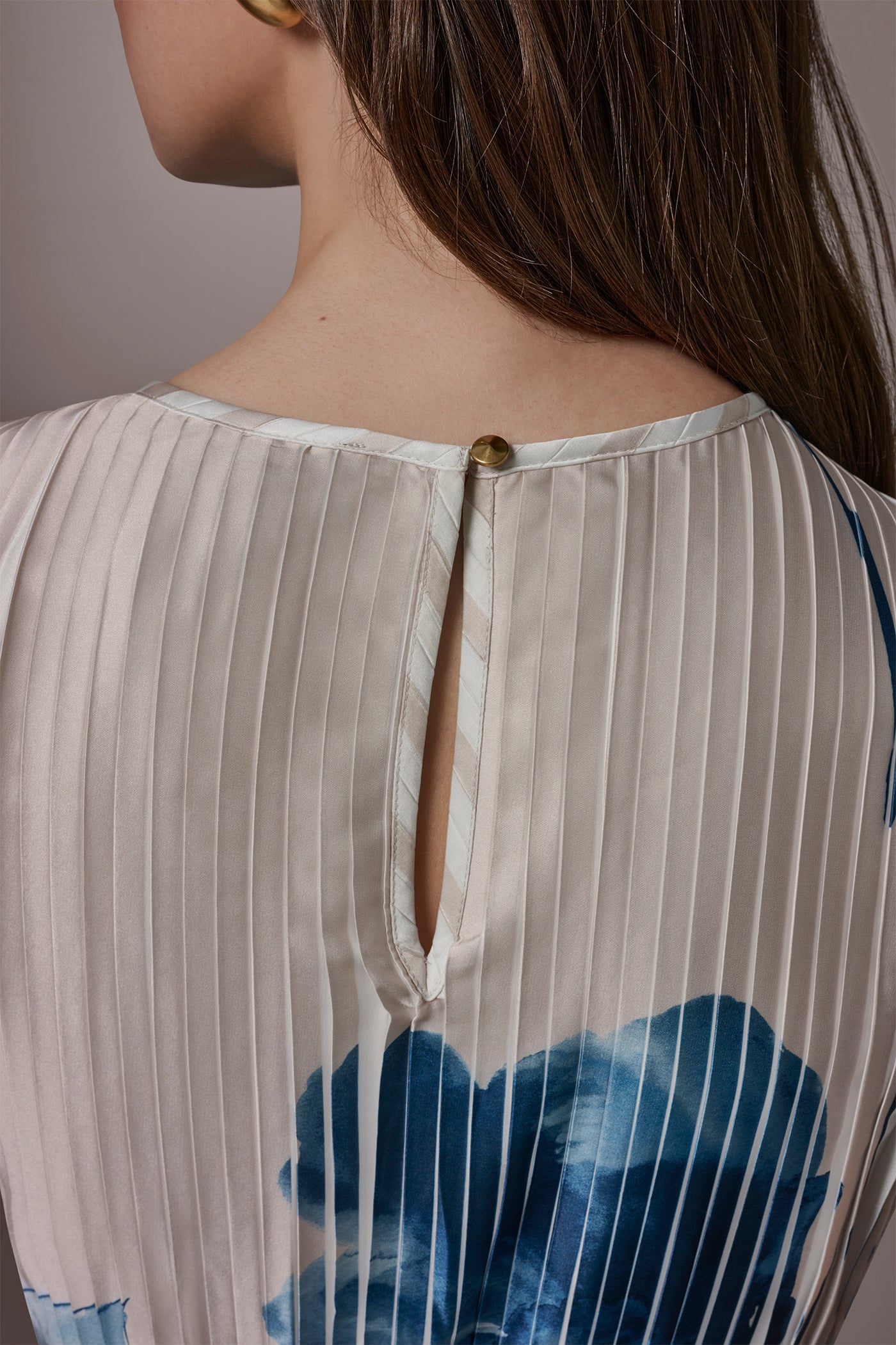 PRINTED PLEATED MIDI DRESS VIEW 5 | Dresses & Jumpsuits