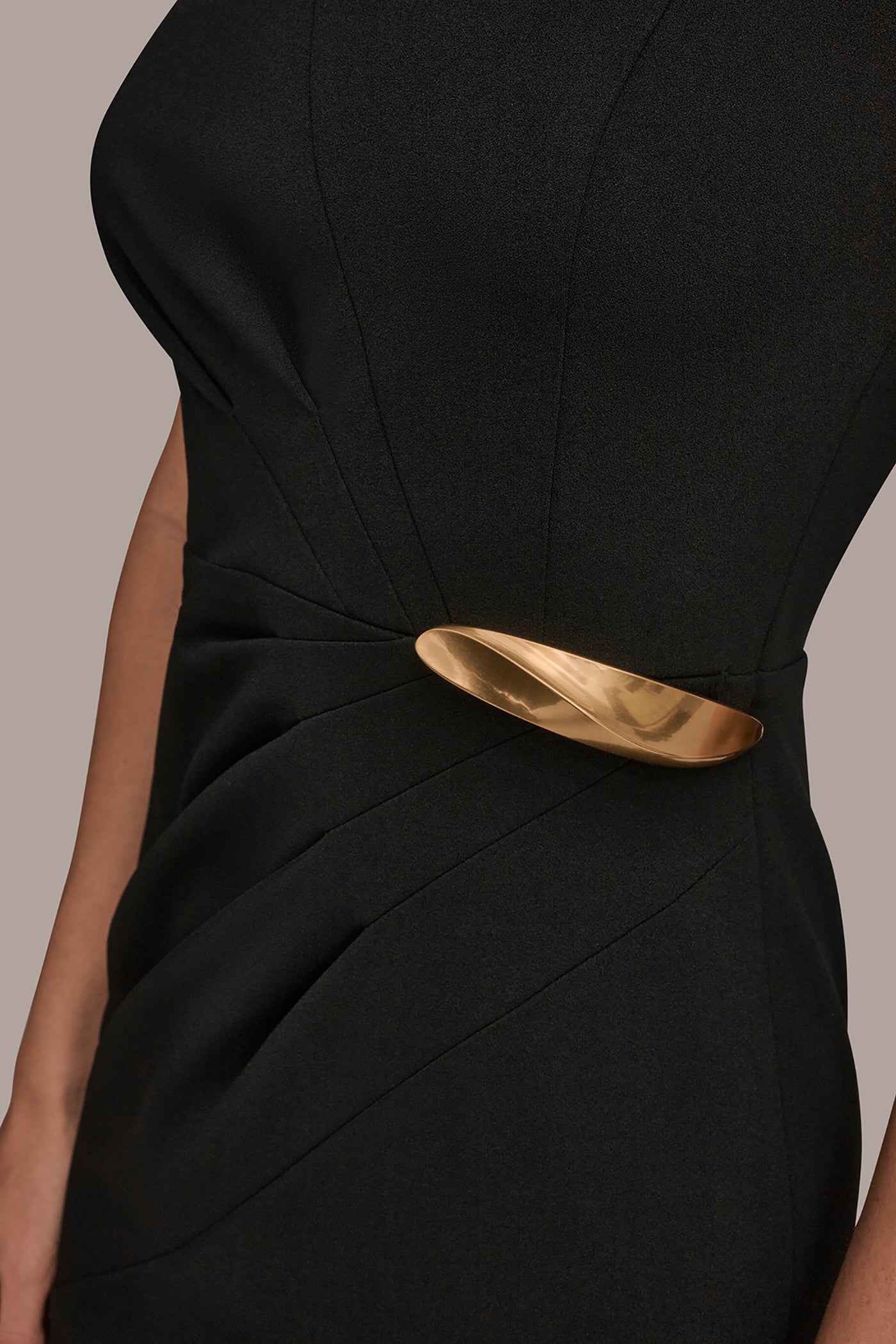 SLEEVELESS PLEATED MIDI SHEATH DRESS VIEW 5 | New Dresses