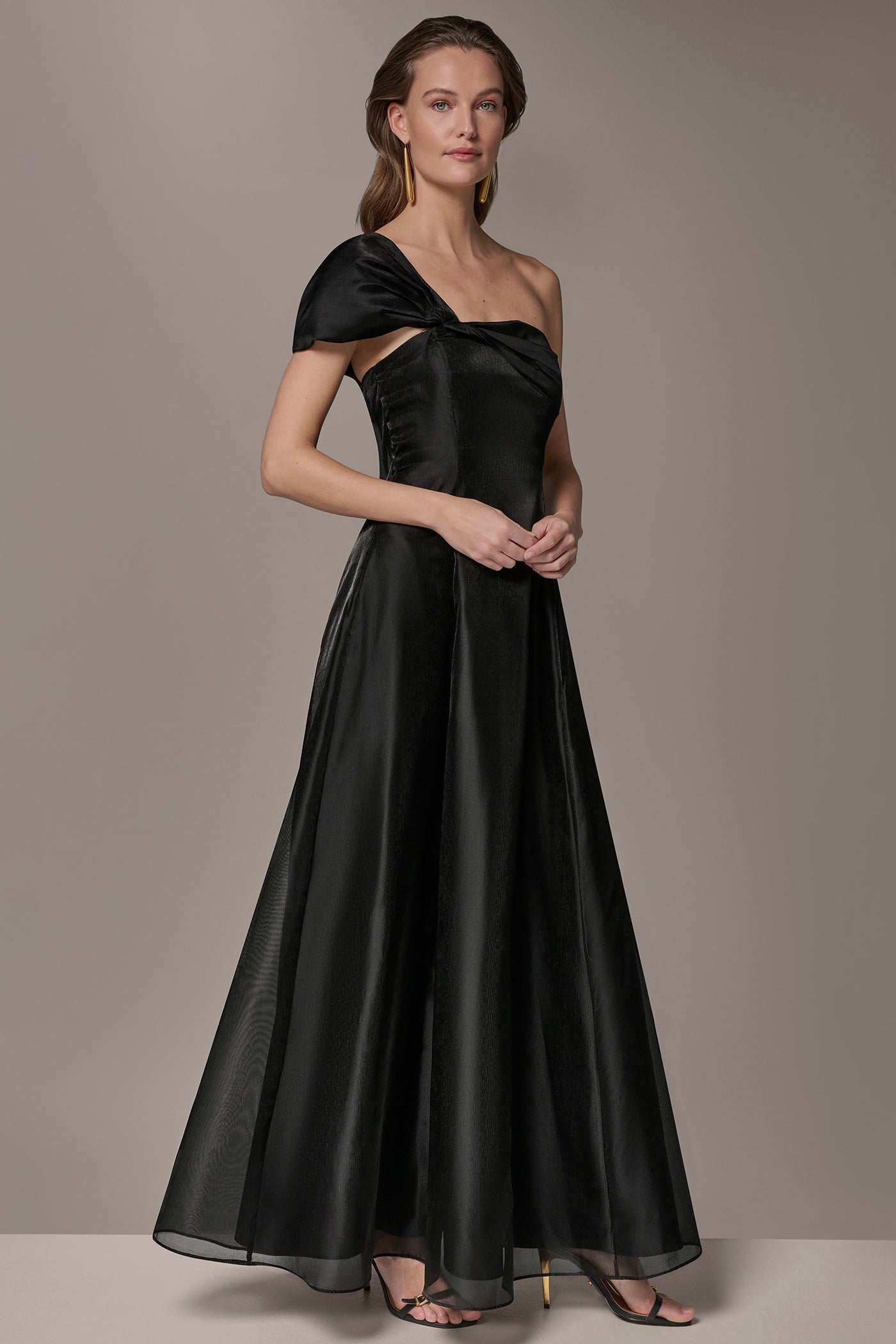 ORGANZA TWIST ONE-SHOULDER BALL GOWN VIEW 7