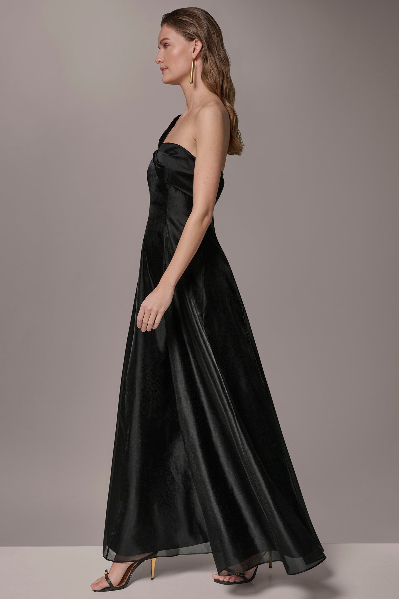 ORGANZA TWIST ONE-SHOULDER BALL GOWN VIEW 3