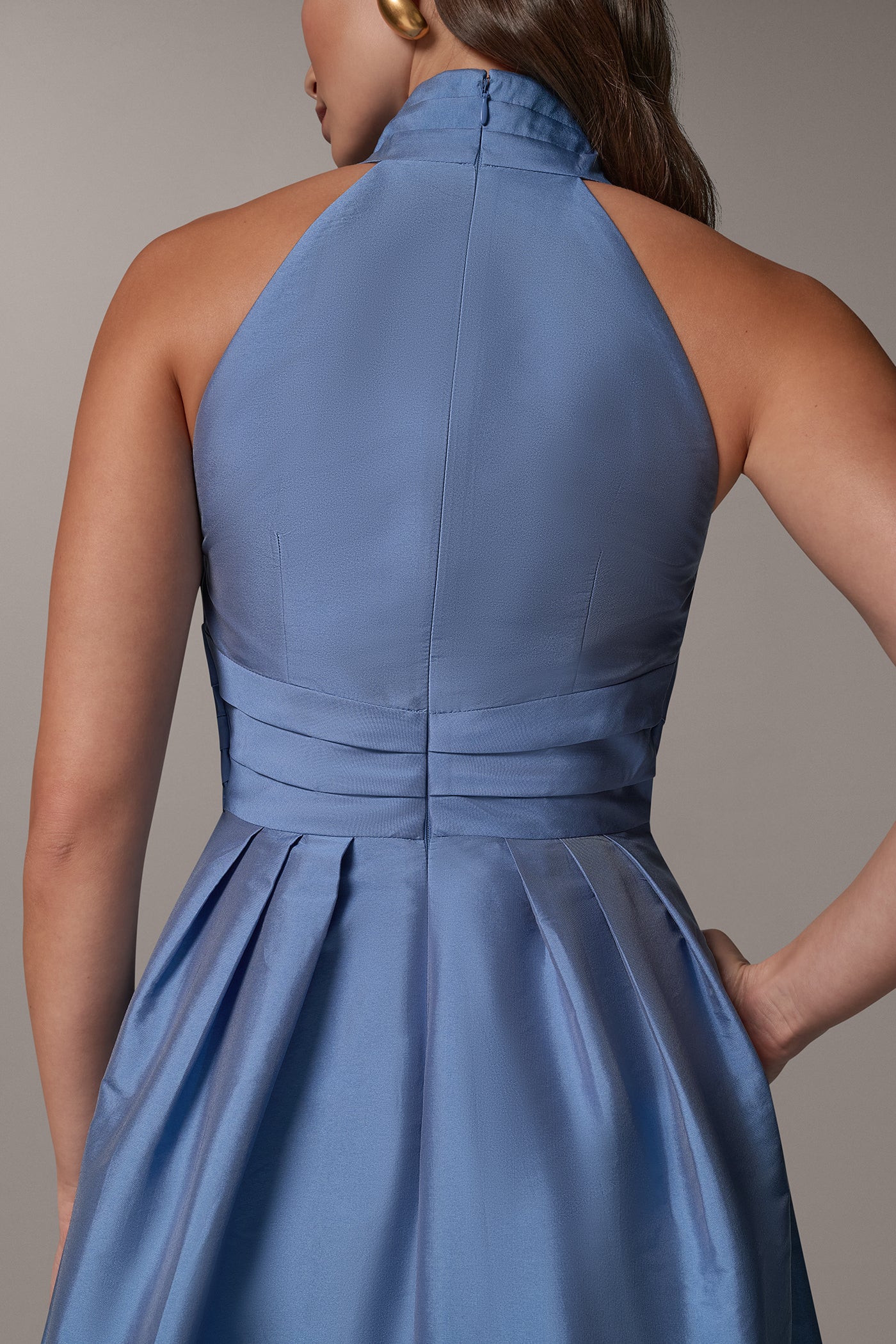 MIDI HALTER V-NECK DRESS VIEW 6