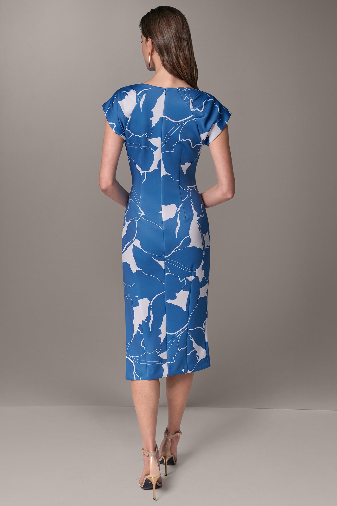 SHORT SLEEVE FLORAL MIDI SHEATH DRESS VIEW 4