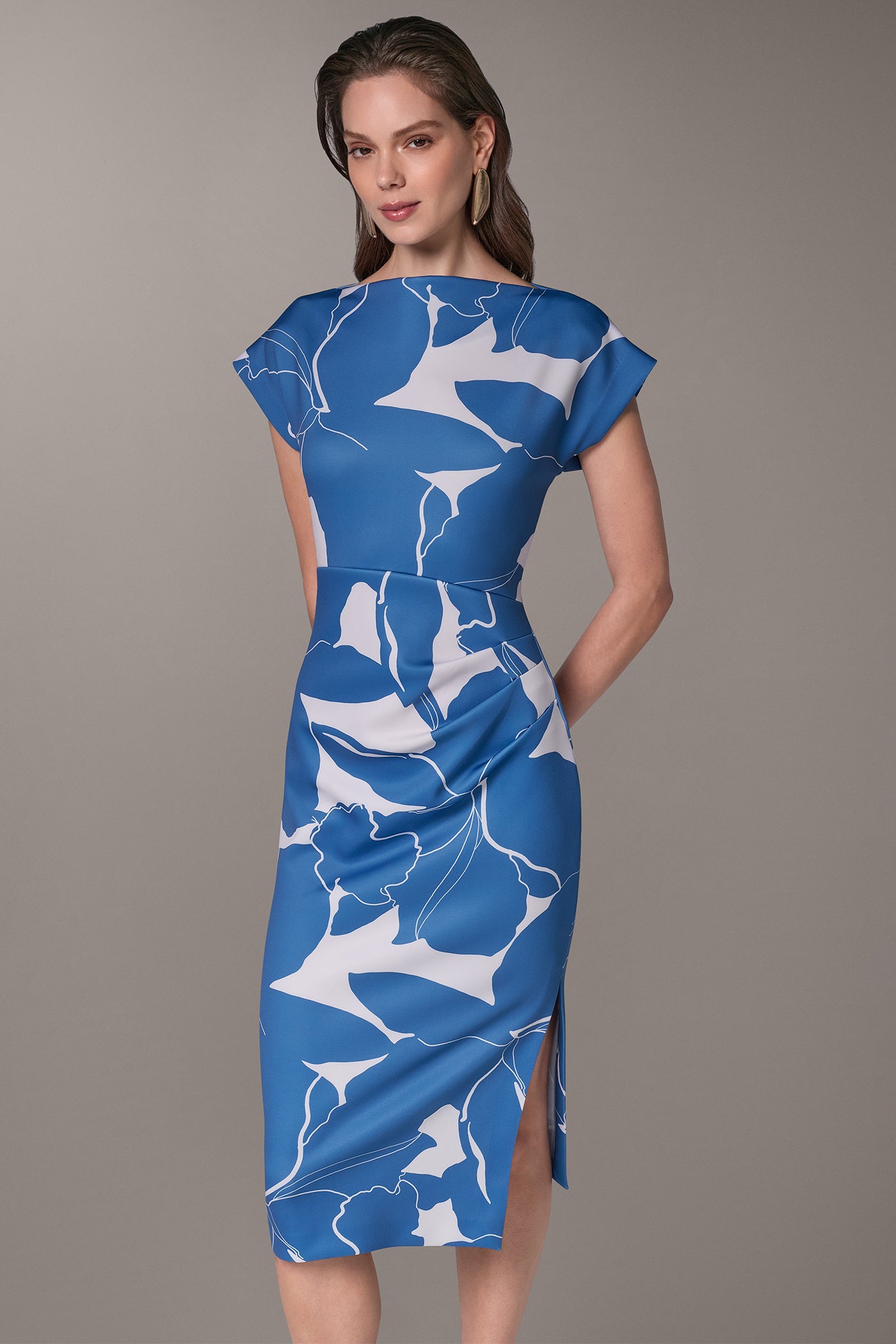 SHORT SLEEVE FLORAL MIDI SHEATH DRESS VIEW 2