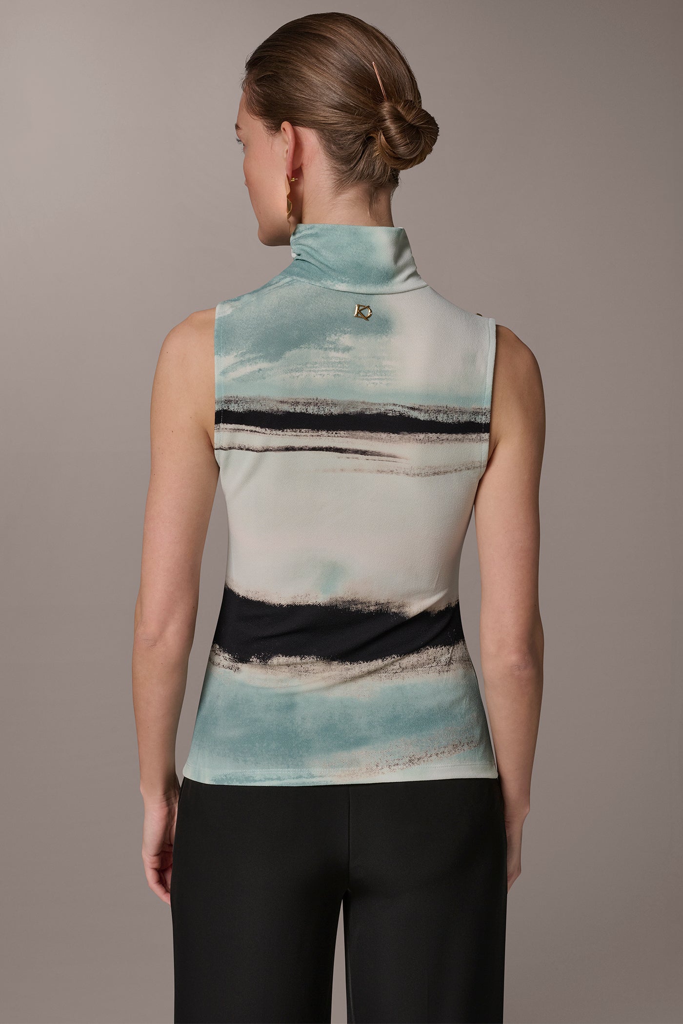 SLEEVELESS BUTTON-SHOULDER MOCK NECK TOP | View 2 | Clothing