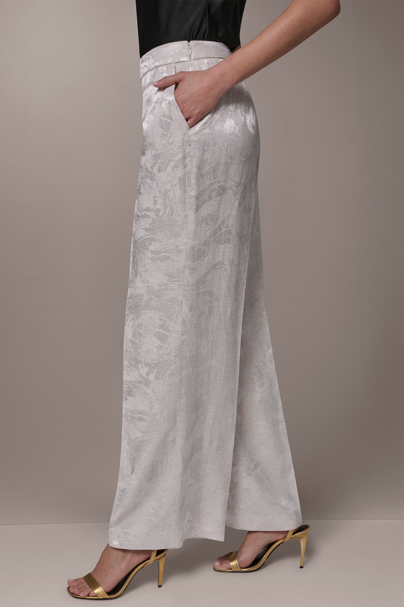 EXTRA HIGH-RISE WIDE-LEG SUIT PANT VIEW 3 | New clothing