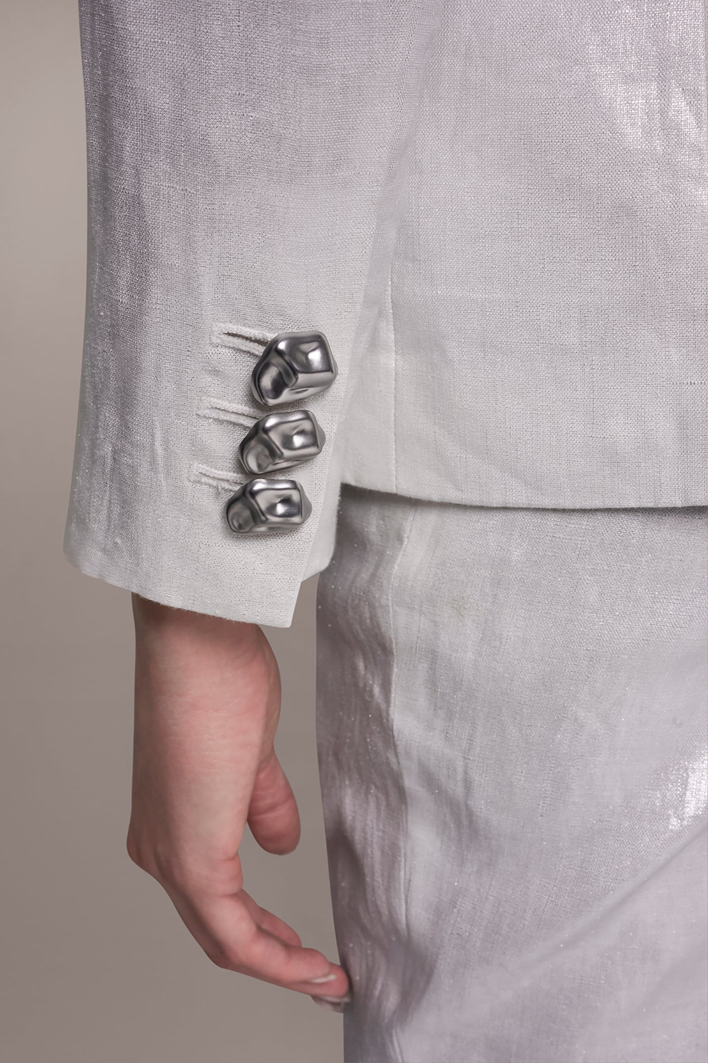 FOILED LINEN ONE-BUTTON SUIT BLAZER VIEW 5 | New Arrivals