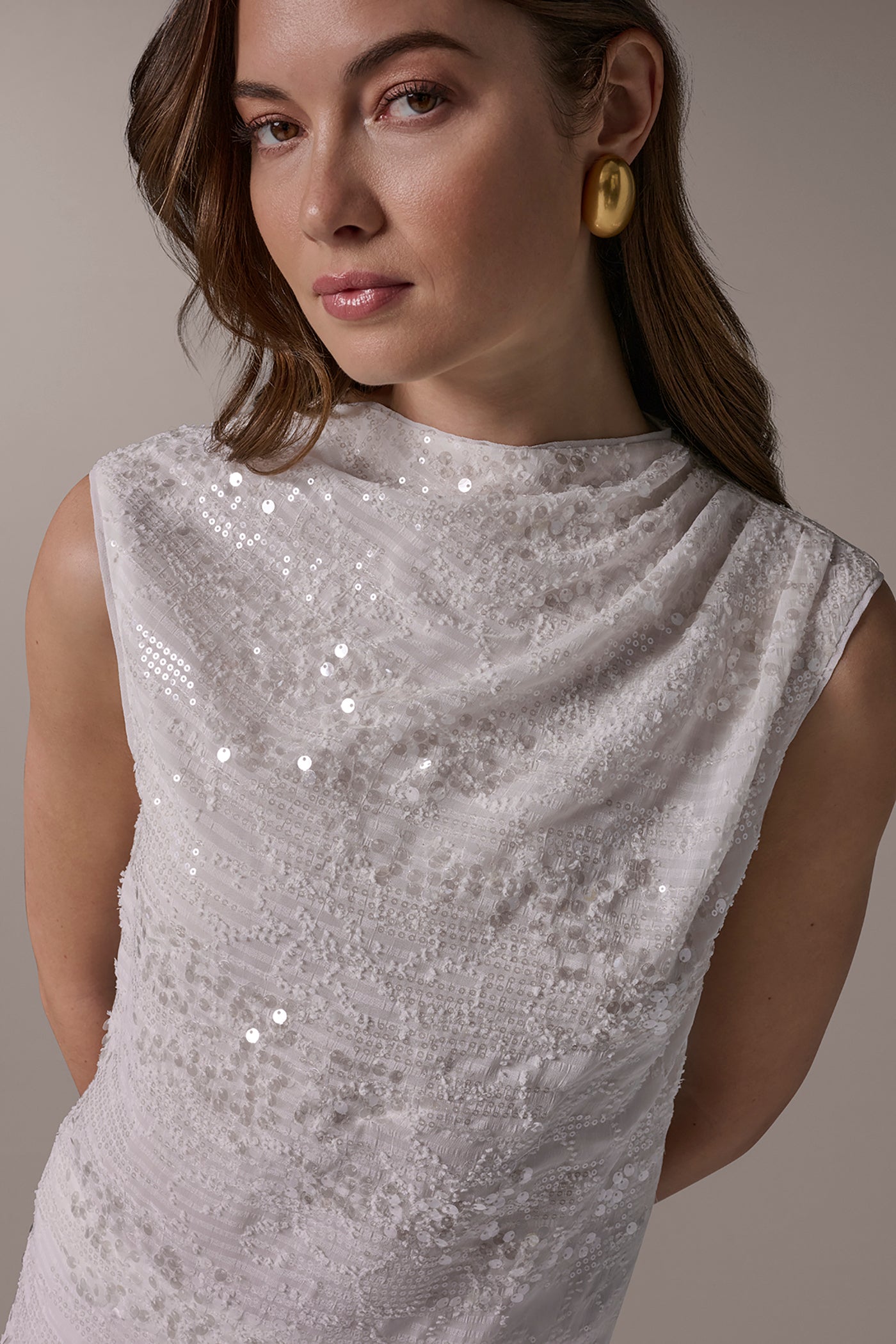 TEXTURED GATHERED SHOULDER BLOUSE VIEW 4 | Clothing