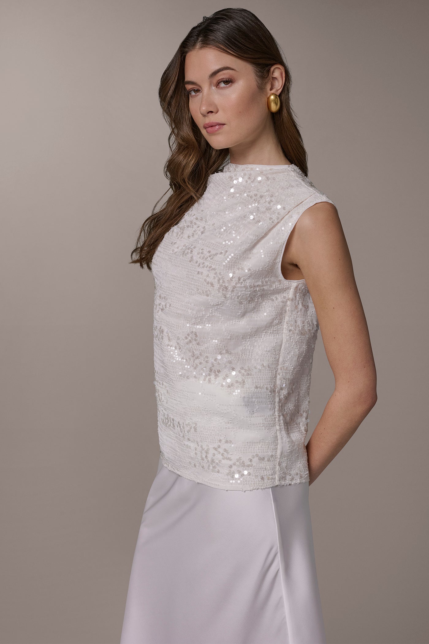 TEXTURED GATHERED SHOULDER BLOUSE VIEW 3 | Clothing