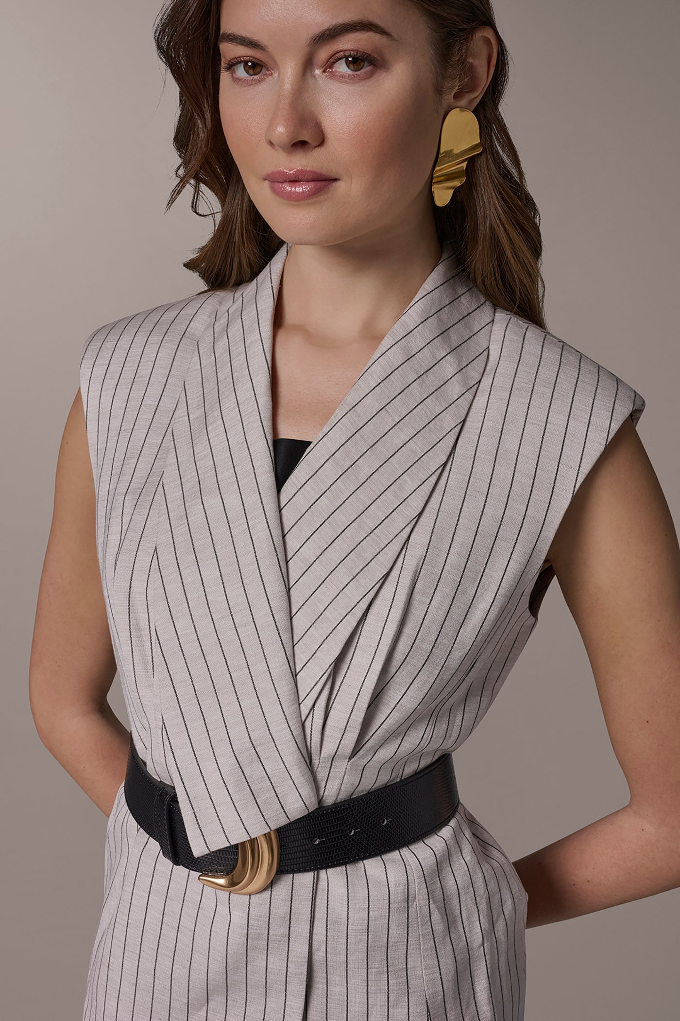 LINEN-BLEND PINSTRIPED SUIT VEST VIEW 4 | Blazers & Vests